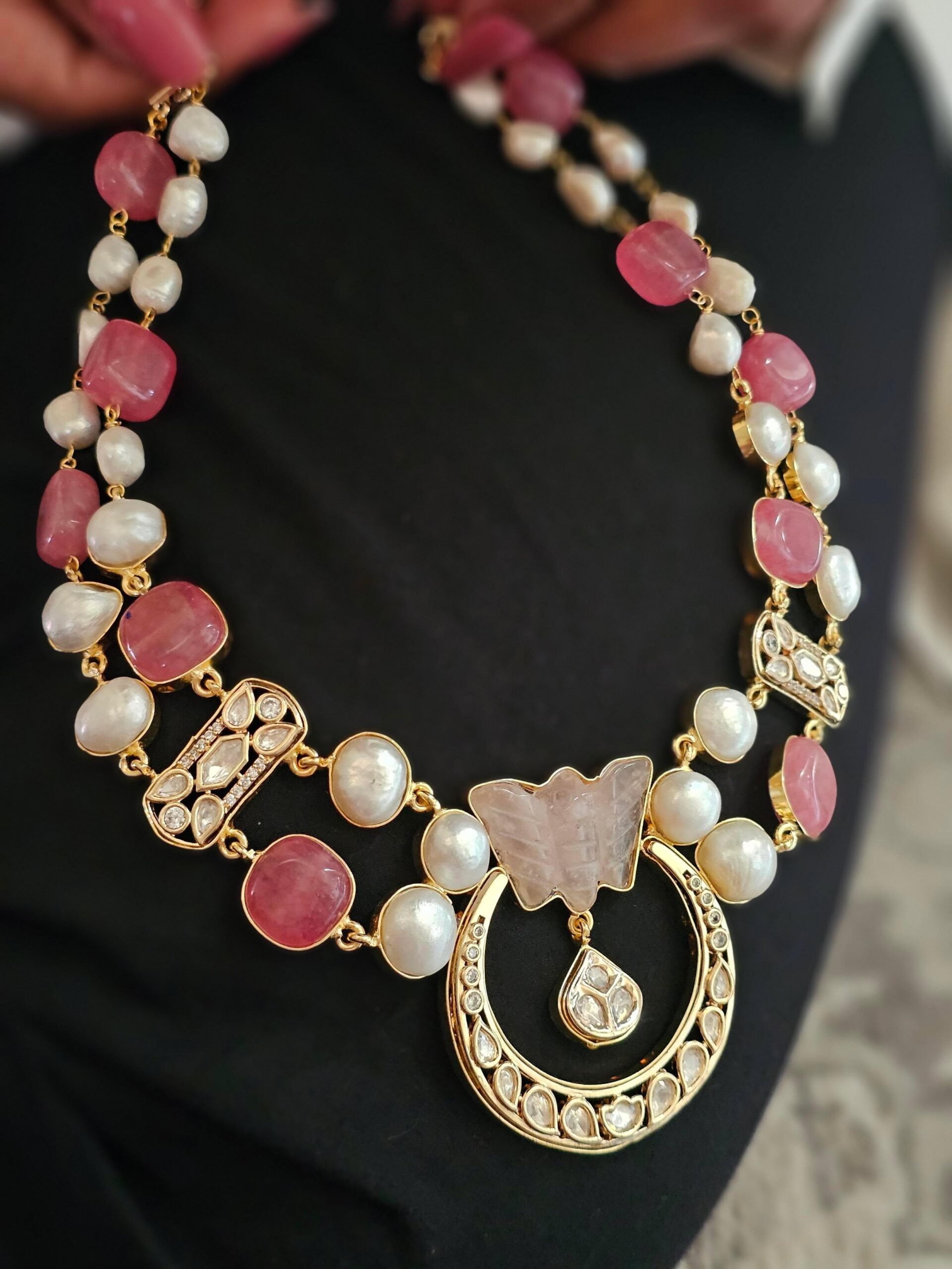 Harshlata baroque necklace Thumbnail