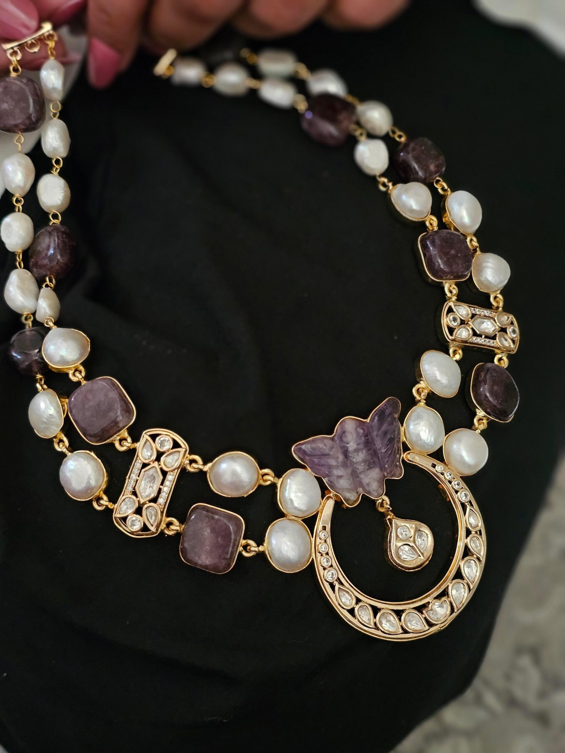 Harshlata baroque necklace Thumbnail