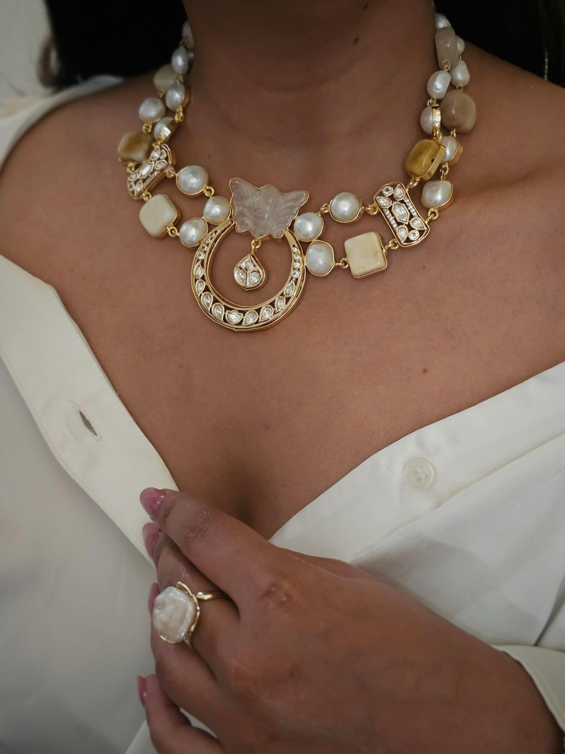 Harshlata baroque necklace Thumbnail