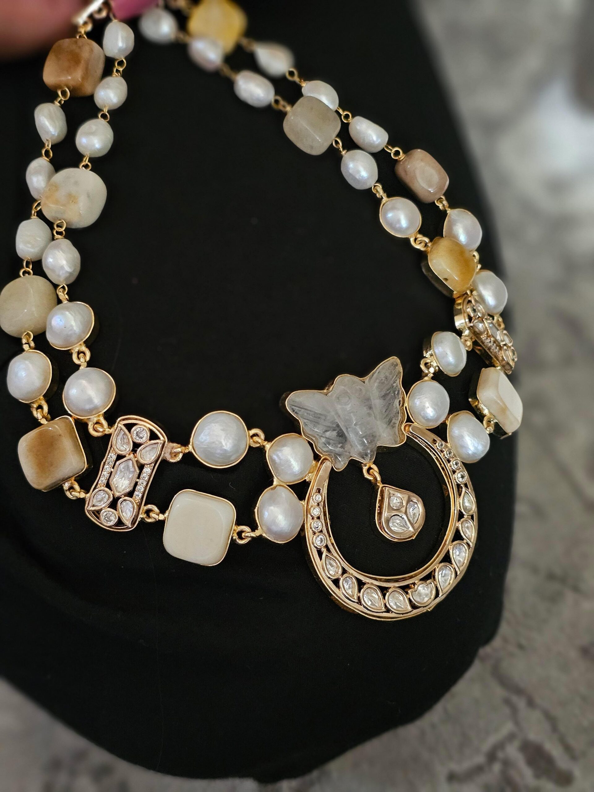 Harshlata baroque necklace Thumbnail