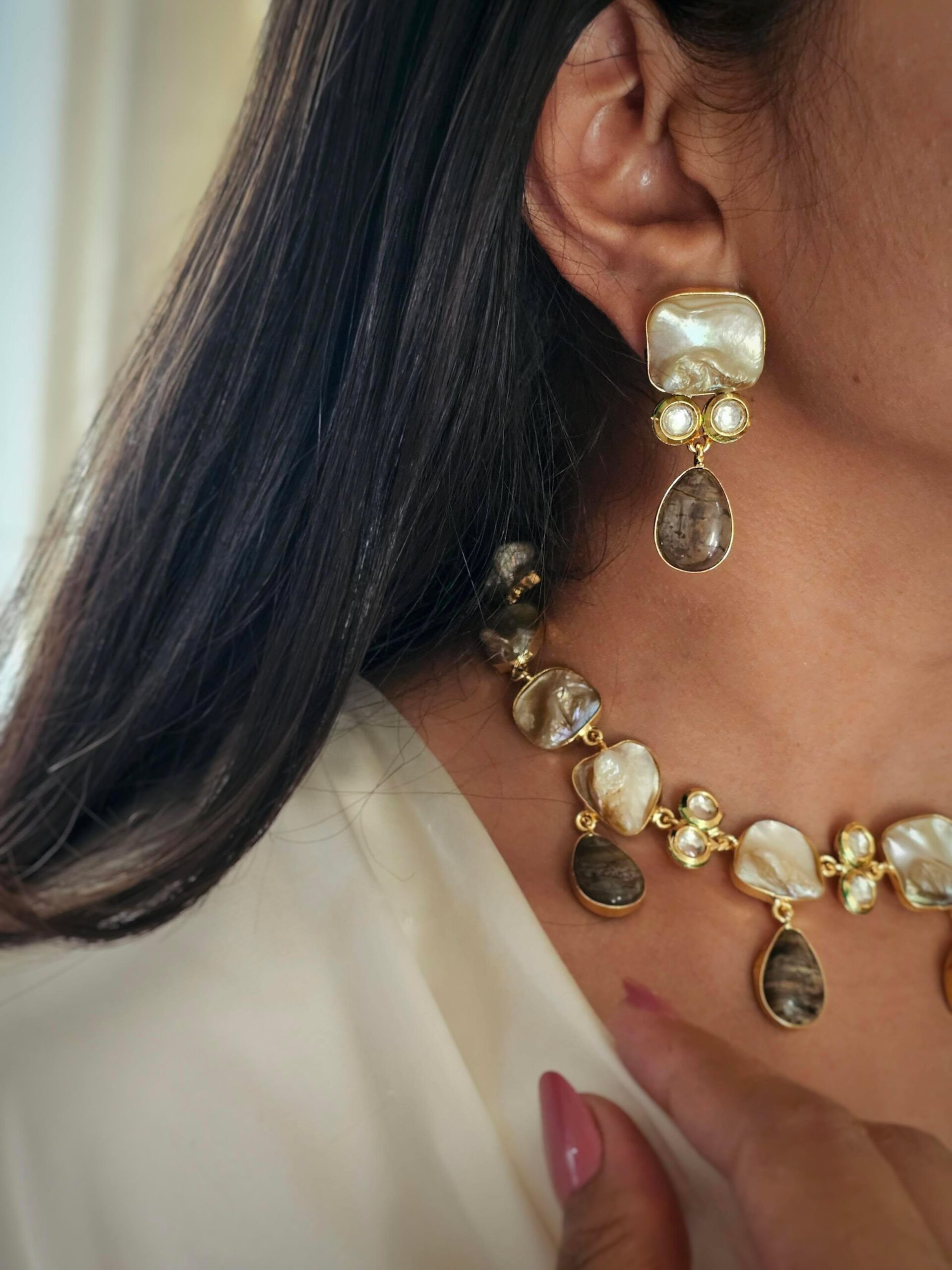 Mehtabi baroque necklace Thumbnail