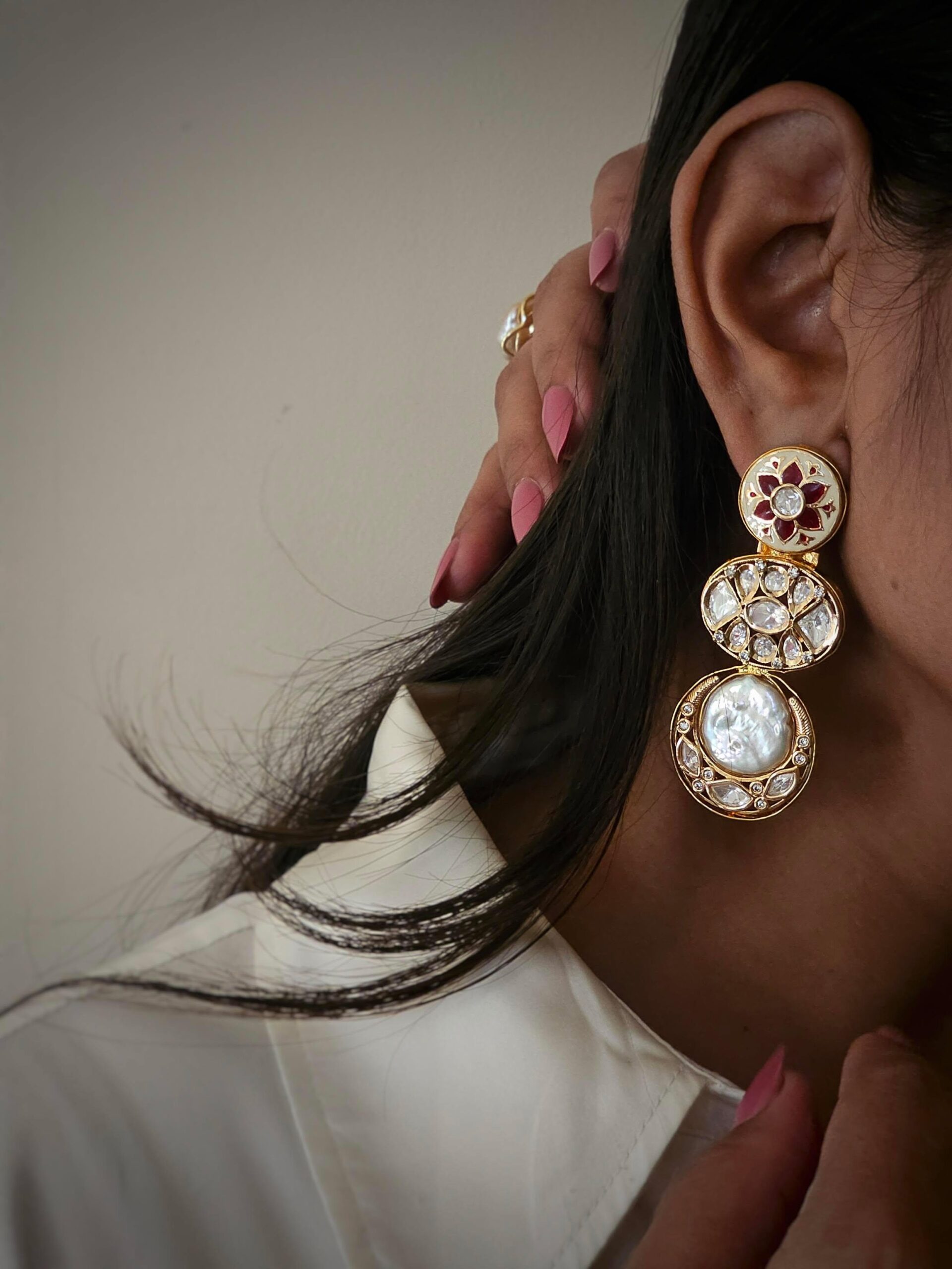 Arvi baroque earrings Thumbnail