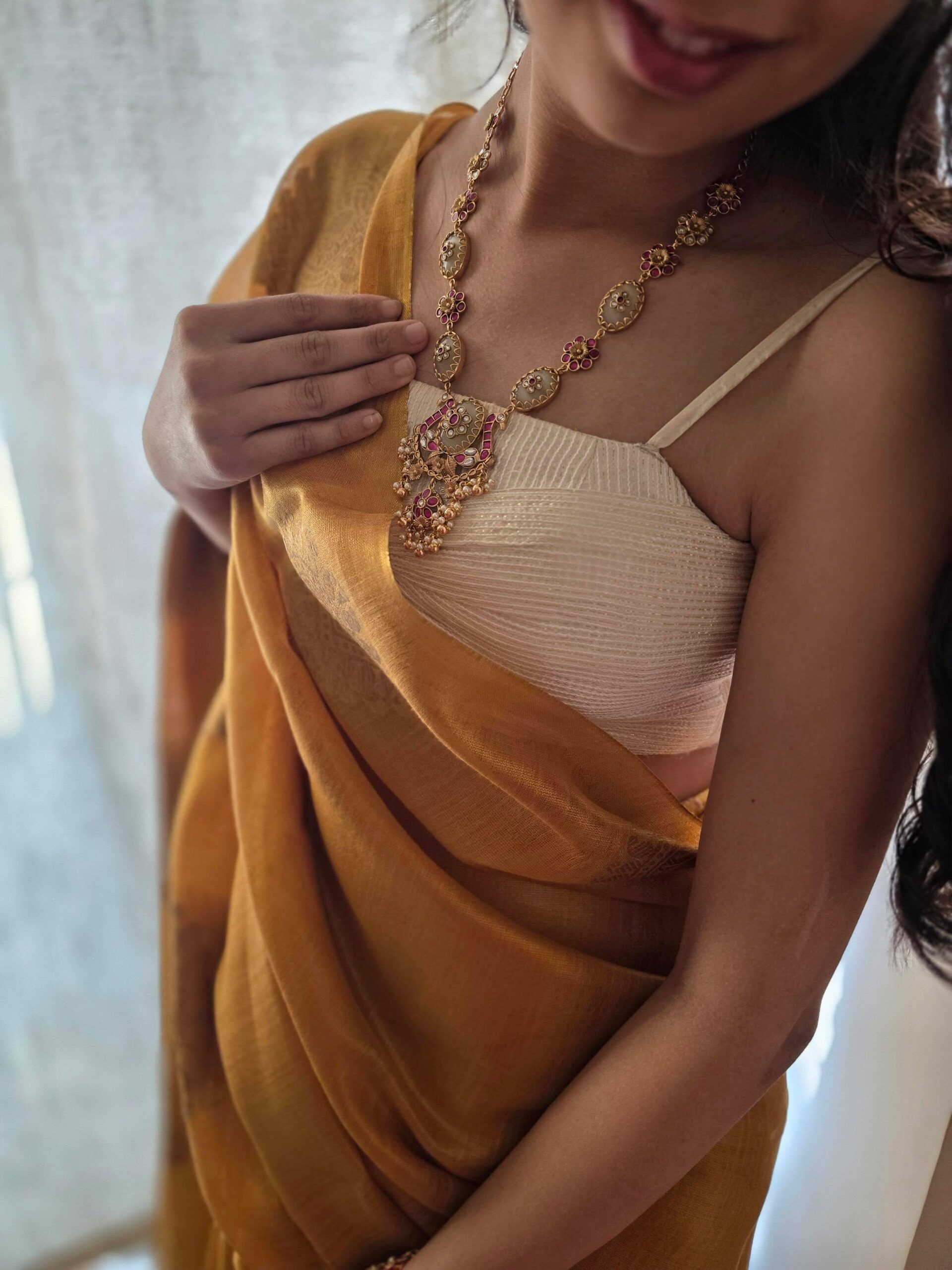 Surana handcrafted quartz long necklace Thumbnail