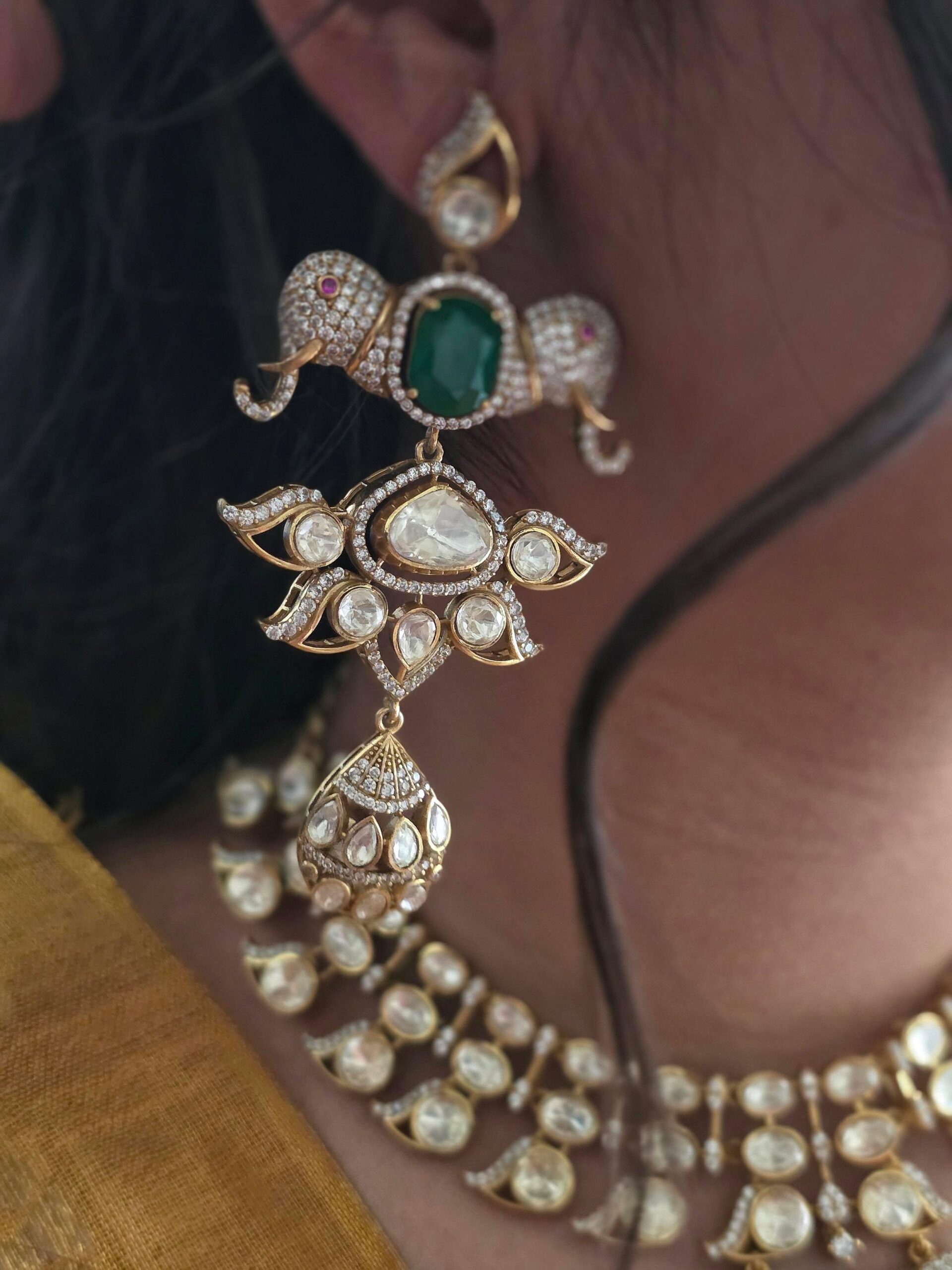 Aratrika polki necklace Thumbnail