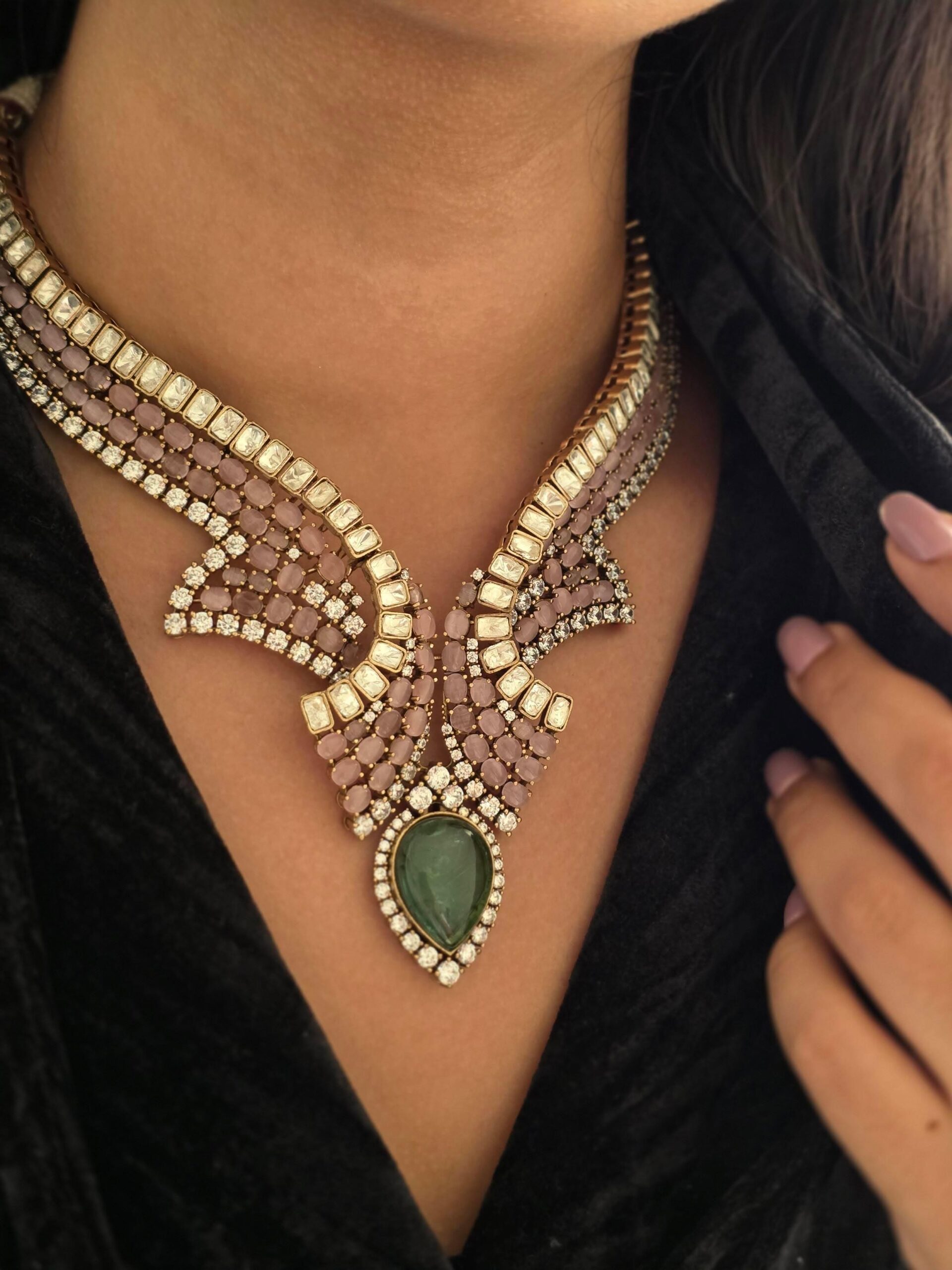 Marama handcrafted quartz necklace Thumbnail