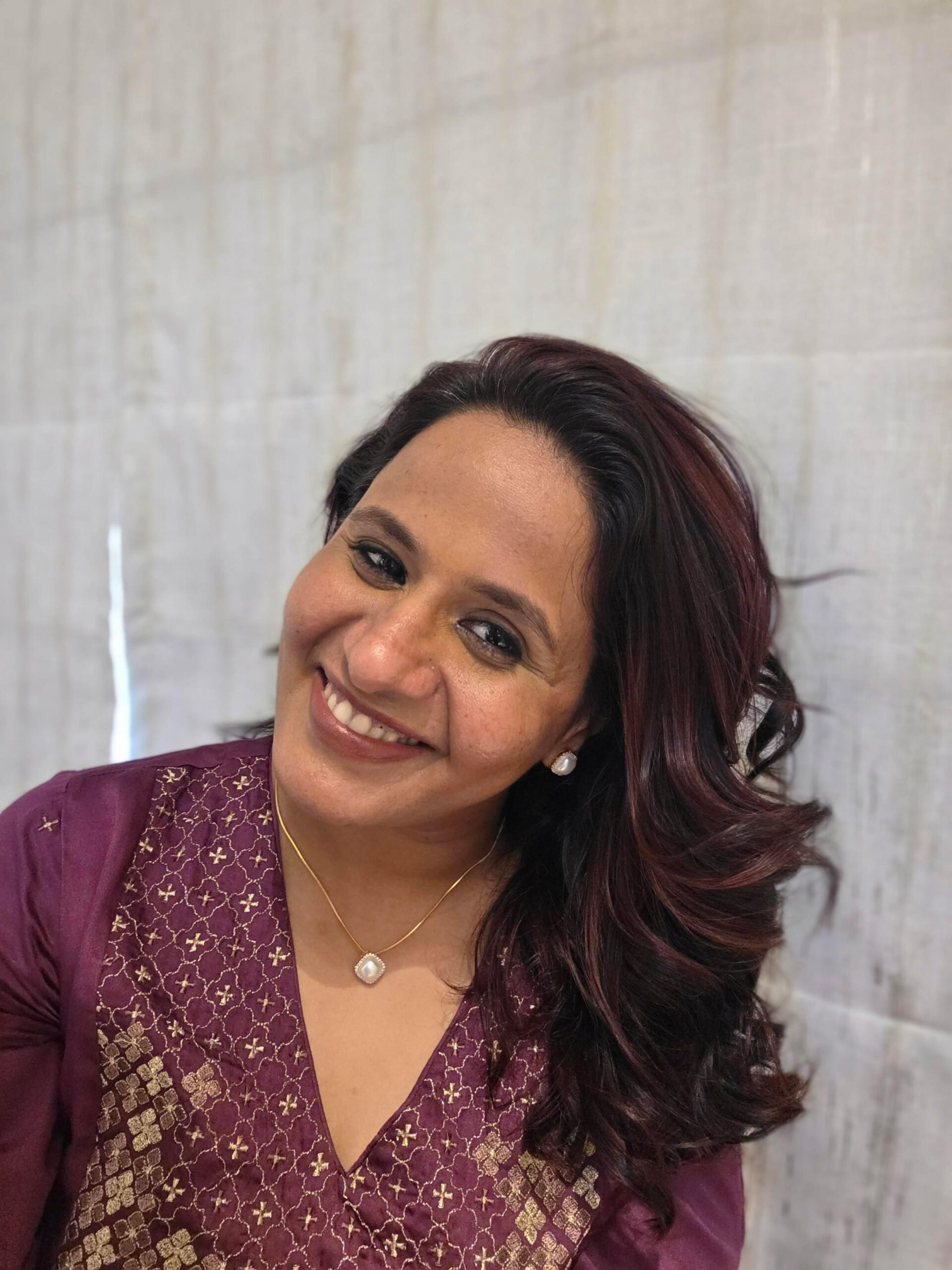 Roni delicate pearl necklace Thumbnail