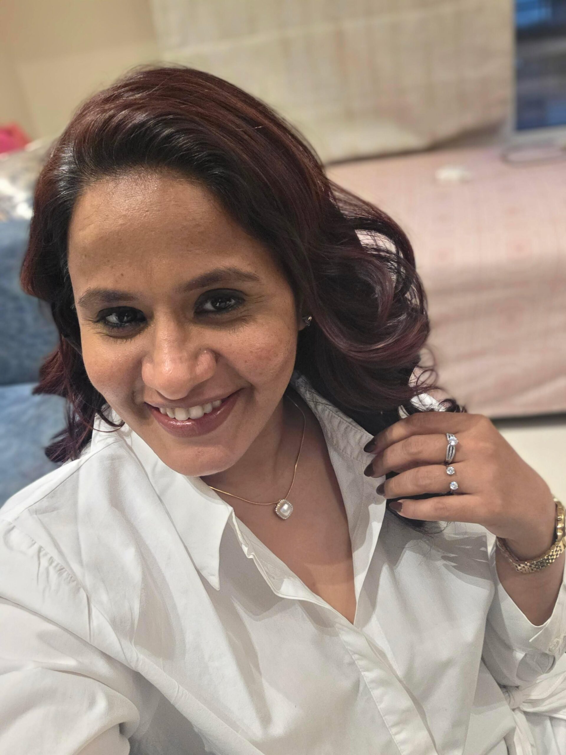 Roni delicate pearl necklace Thumbnail