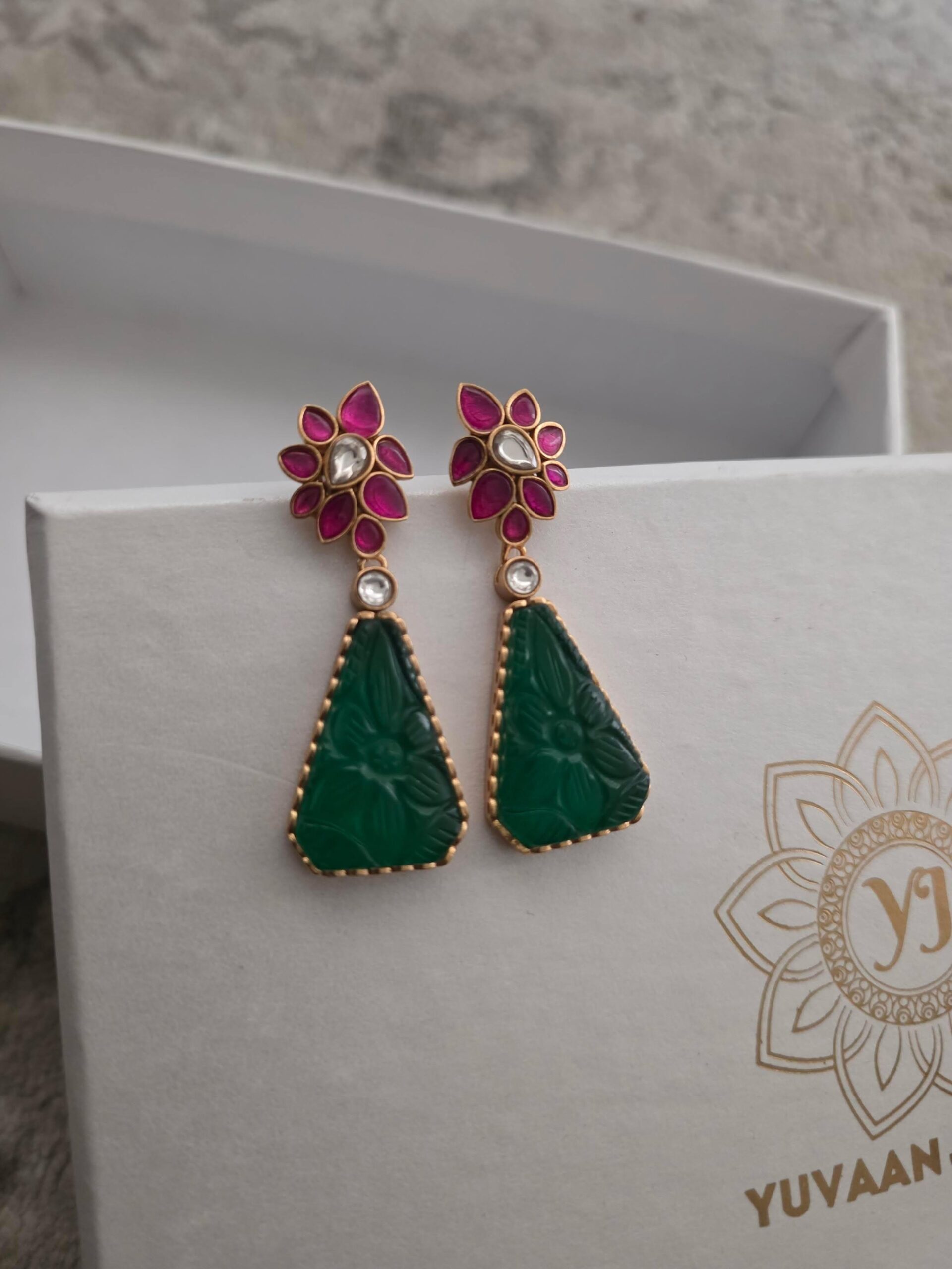 Zareen quartz earrings Thumbnail