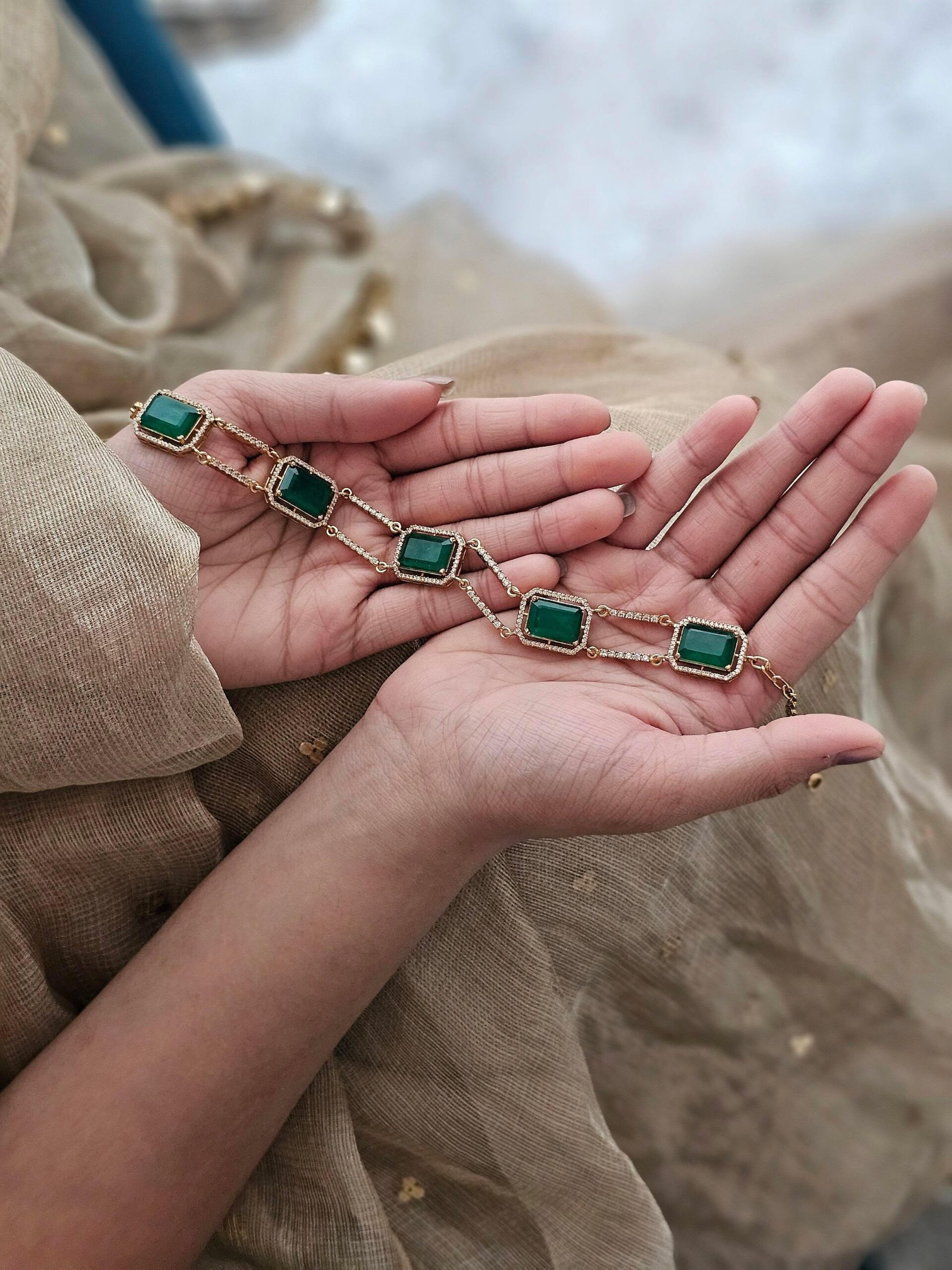 Sawi quartz and polki choker Thumbnail