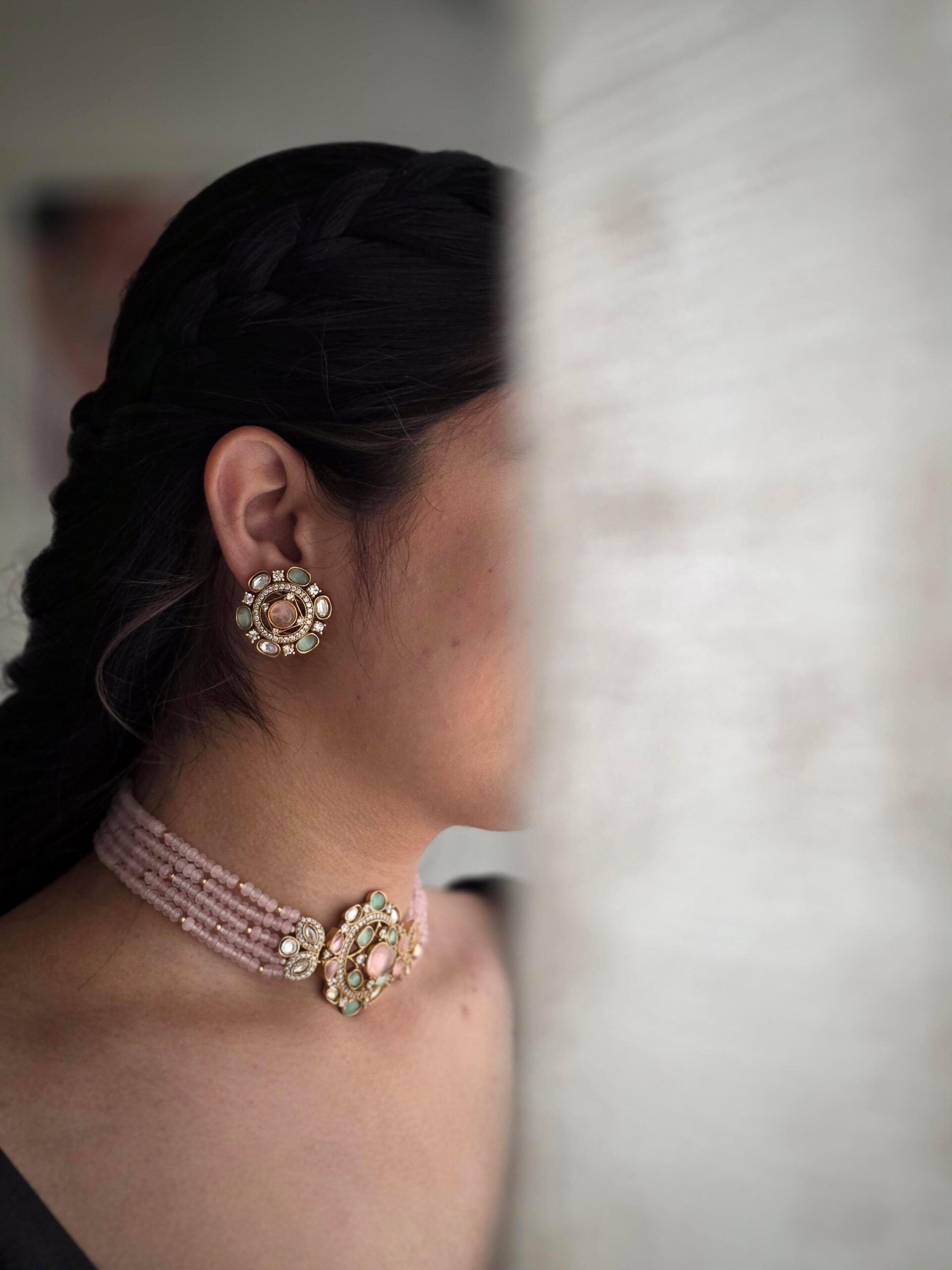 Raia pearl and polki choker Thumbnail