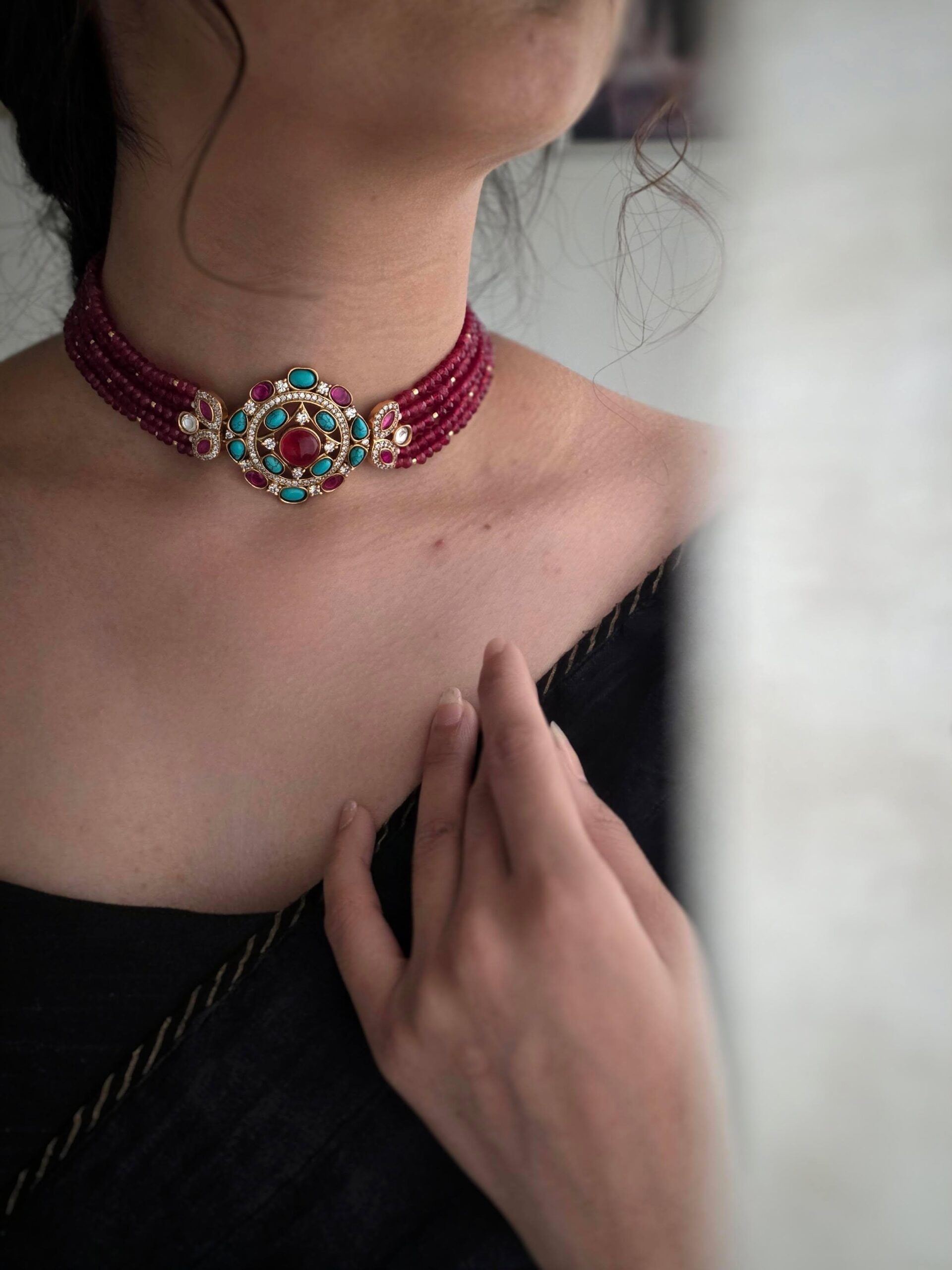 Raia pearl and polki choker Thumbnail