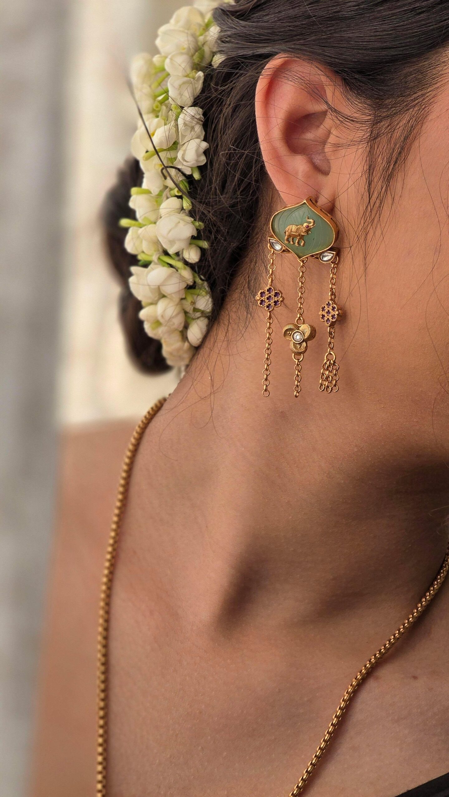 Madhuban handcrafted delicate necklace Thumbnail