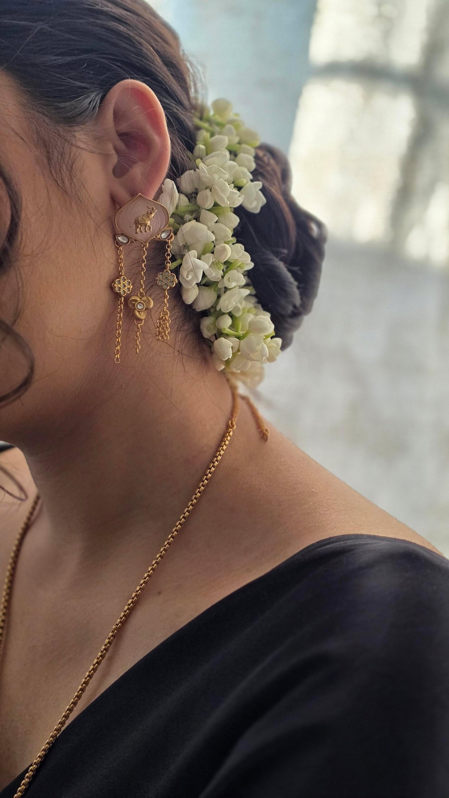 Madhuban handcrafted delicate necklace Thumbnail