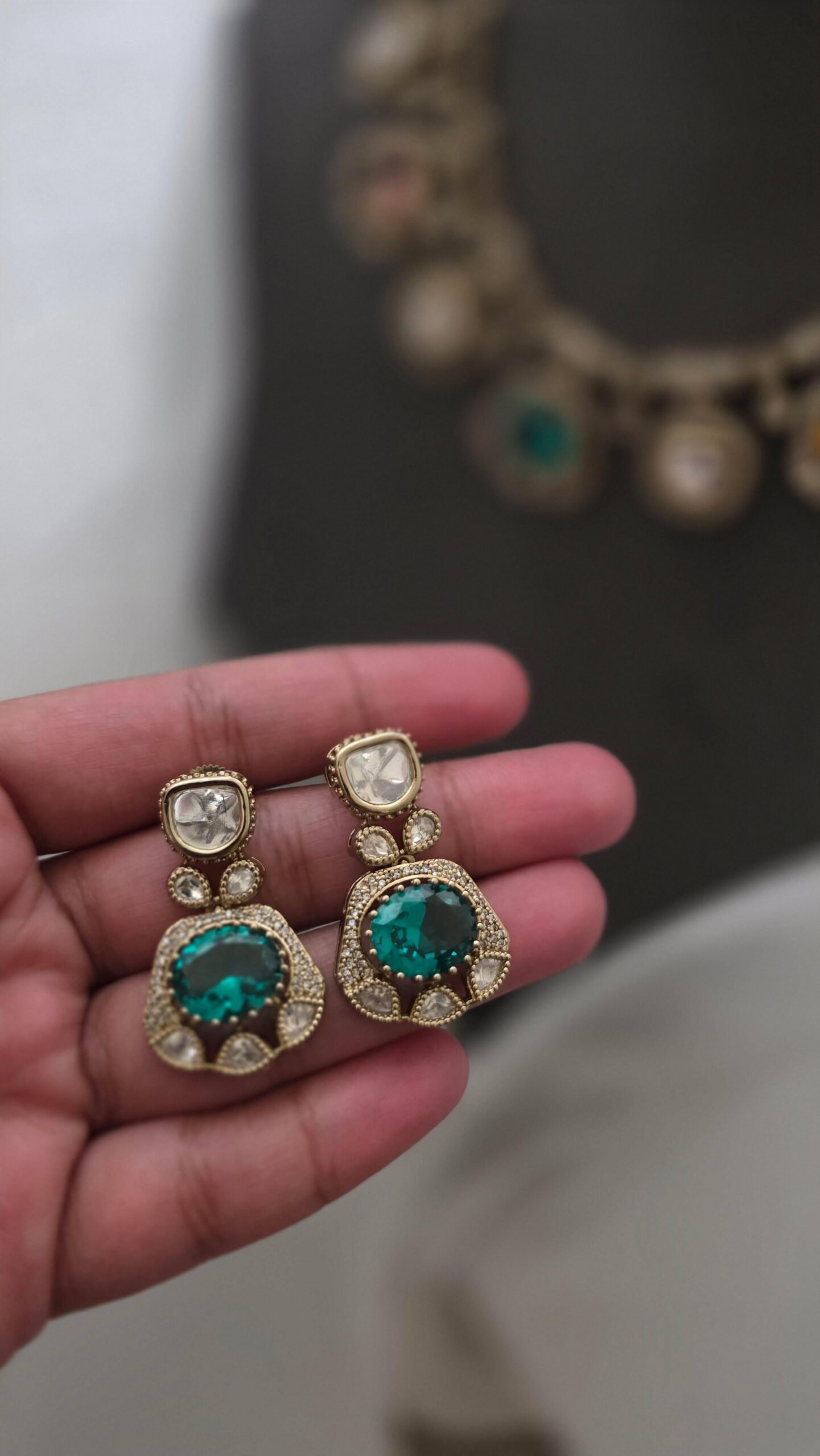 Raima semi precious quartz necklace Thumbnail