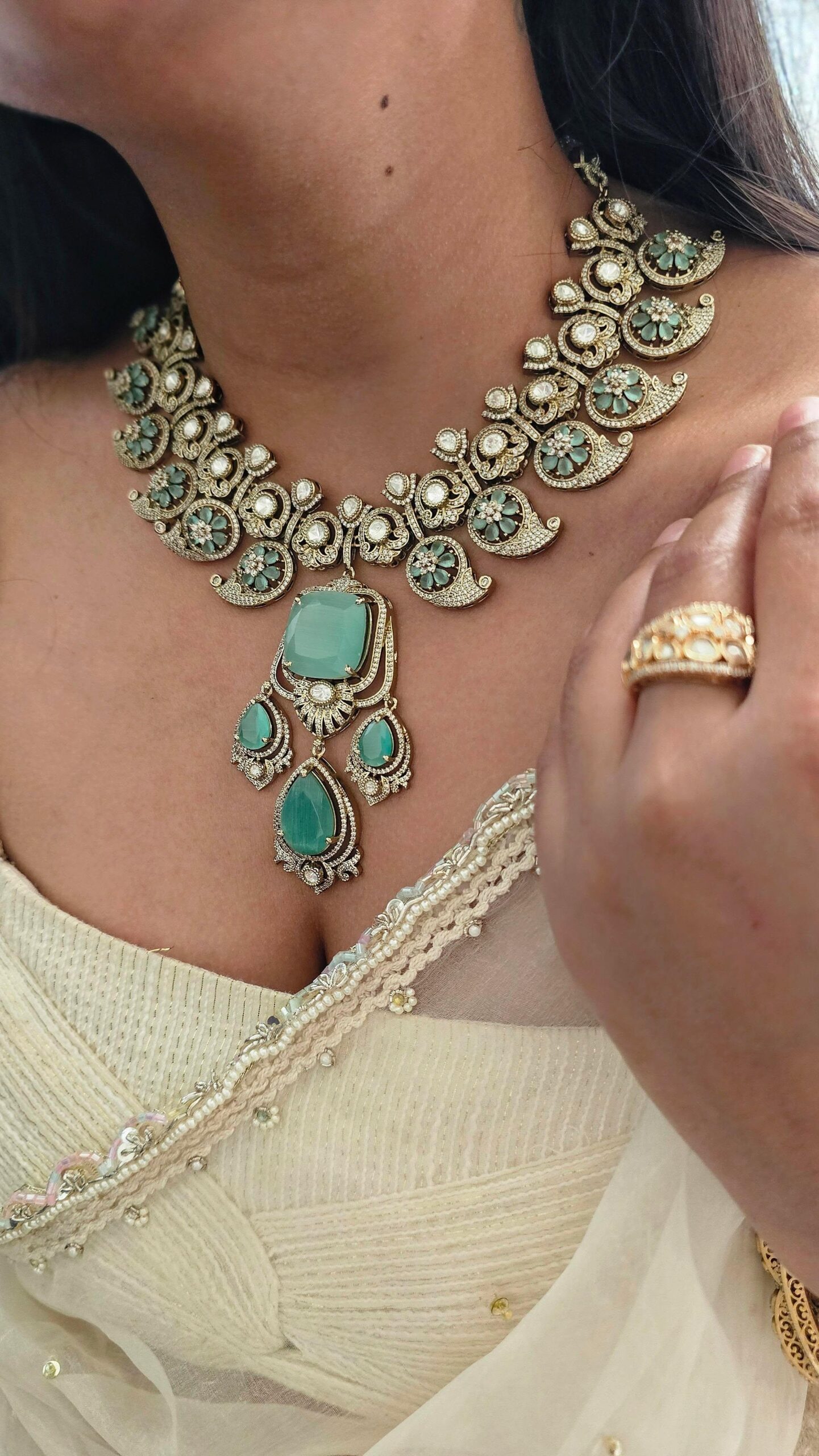 Nivedita quartz and polki necklace Thumbnail