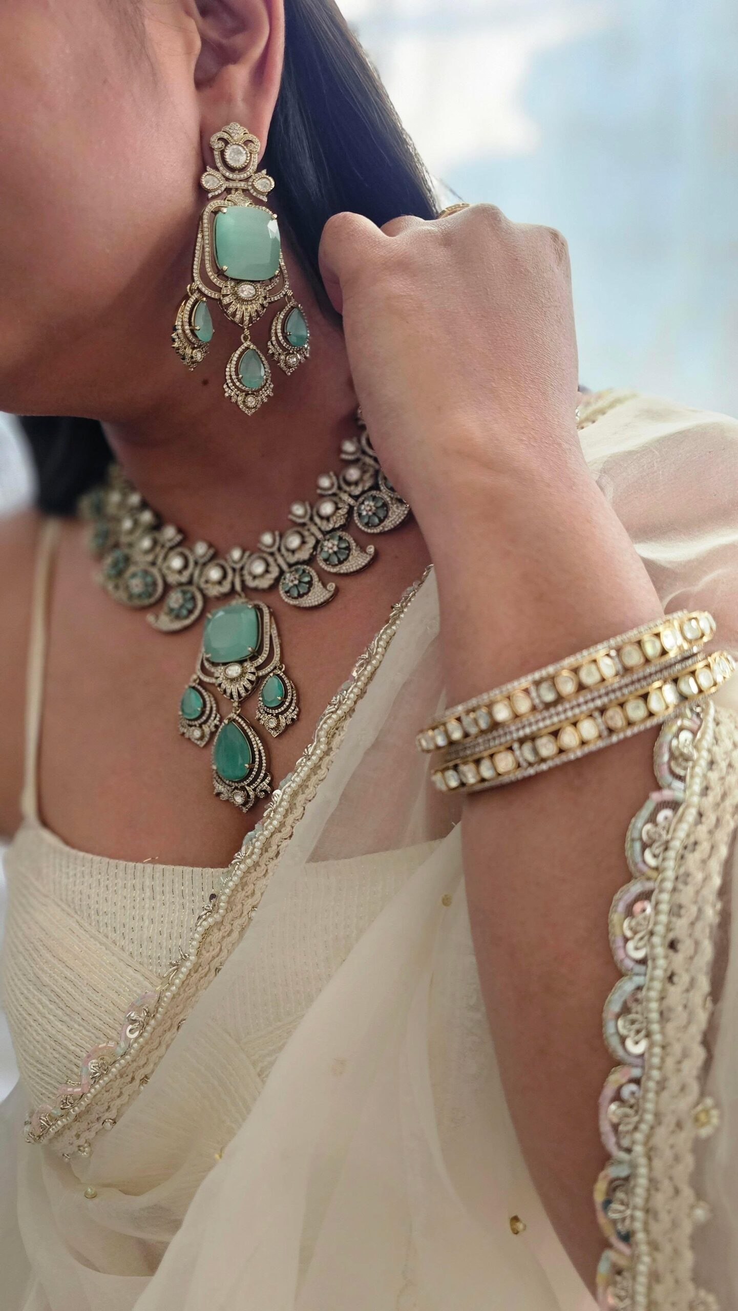 Nivedita quartz and polki necklace Thumbnail