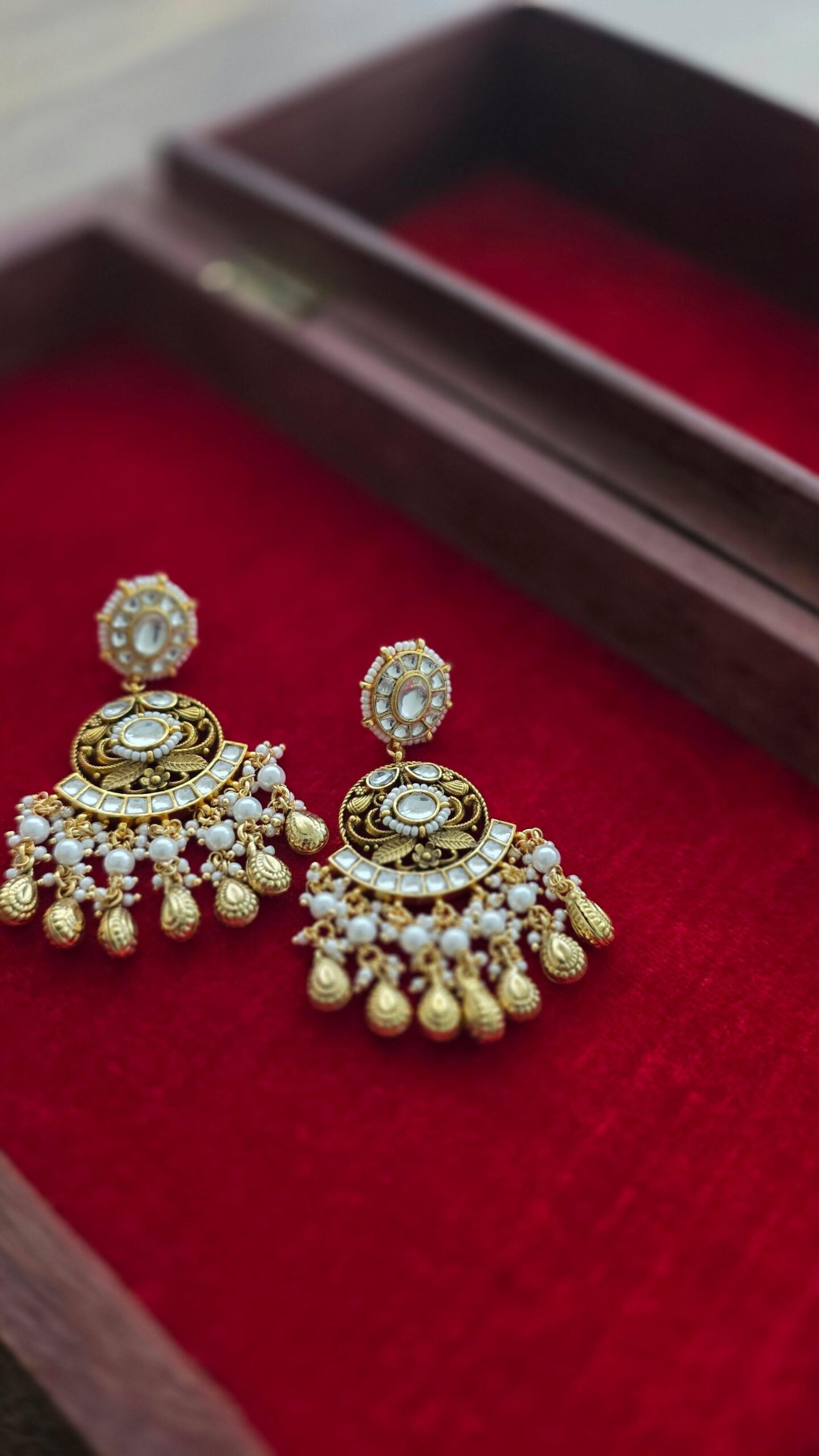 Janvi polki earrings Thumbnail