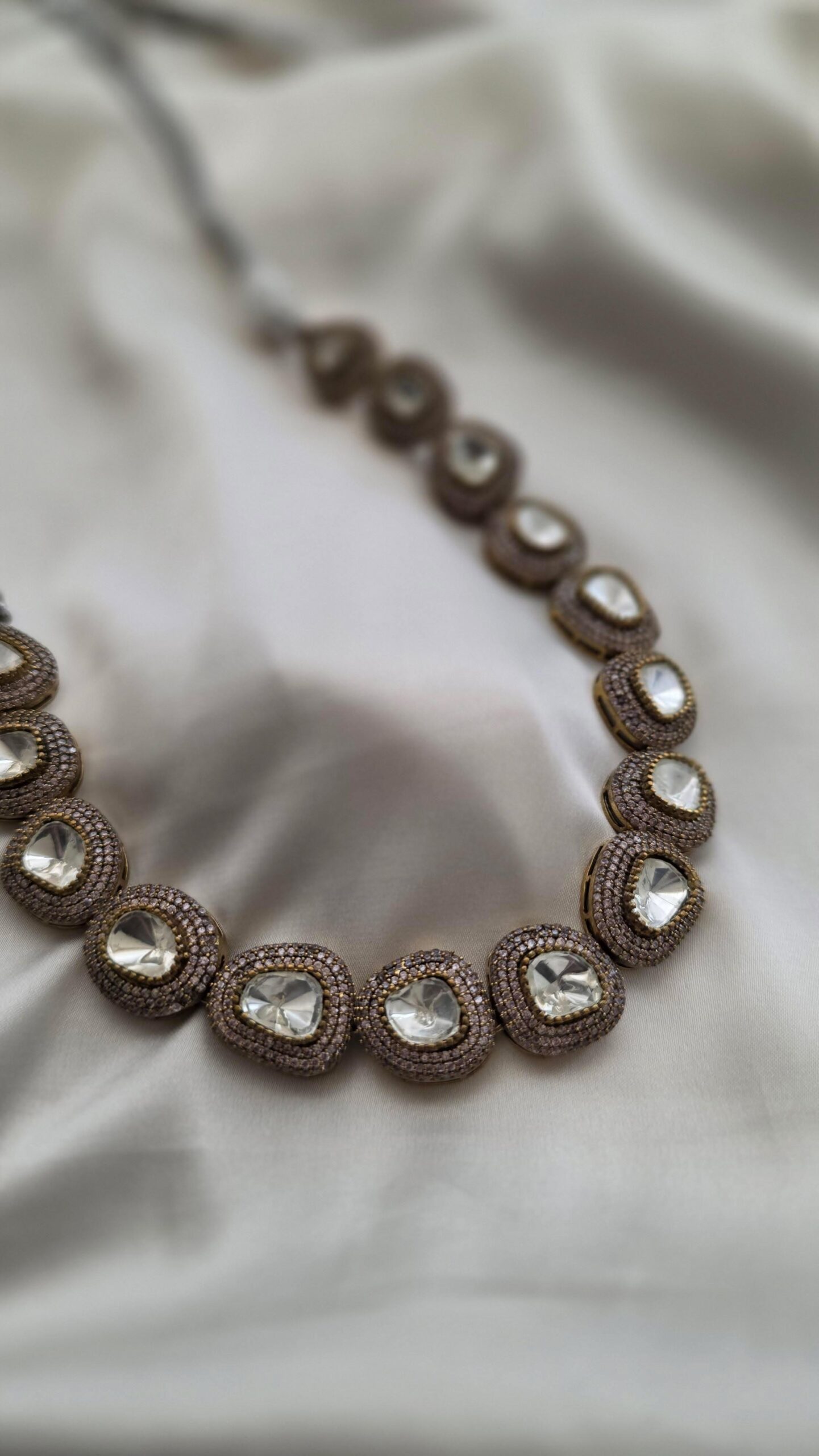 Rooni polki necklace Thumbnail