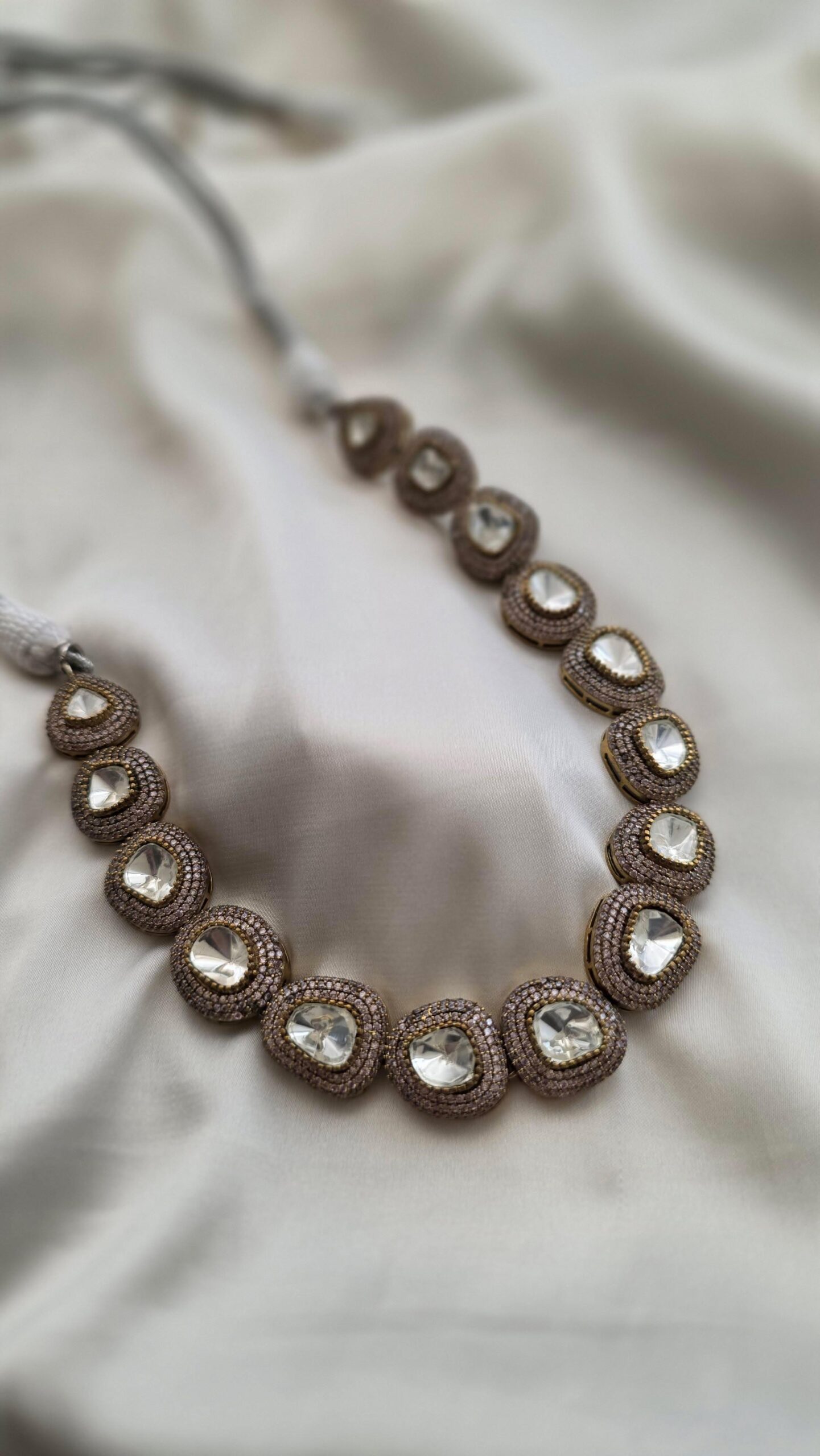 Rooni polki necklace Thumbnail