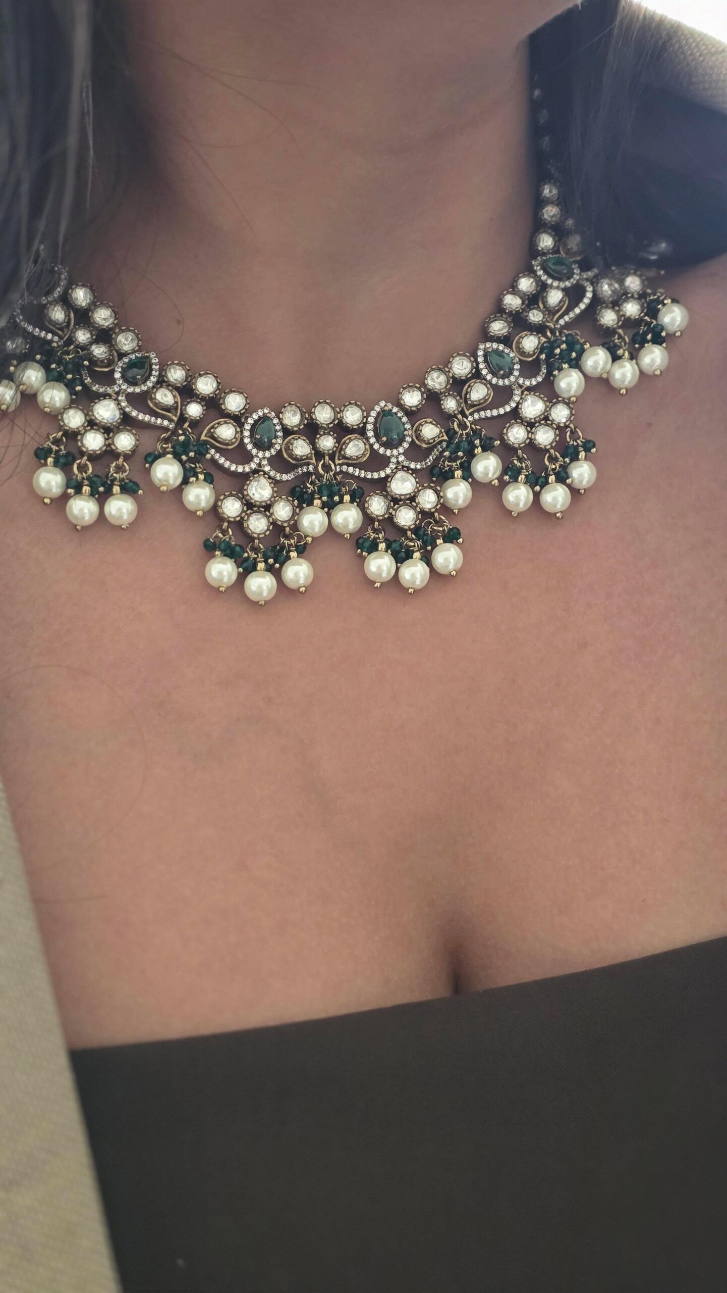 Dhiyara polki and pearl necklace Thumbnail