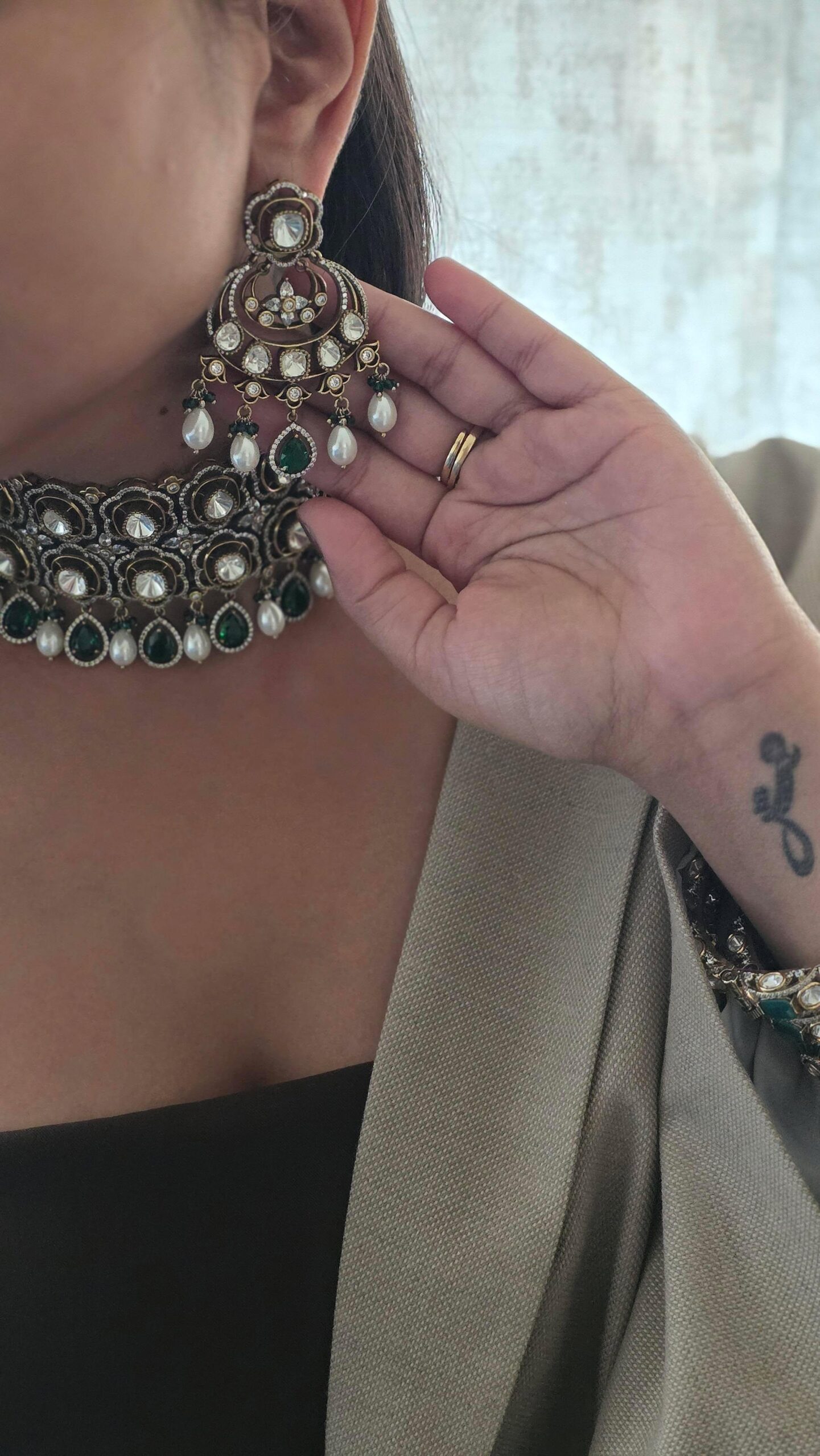 Erika polki choker Thumbnail