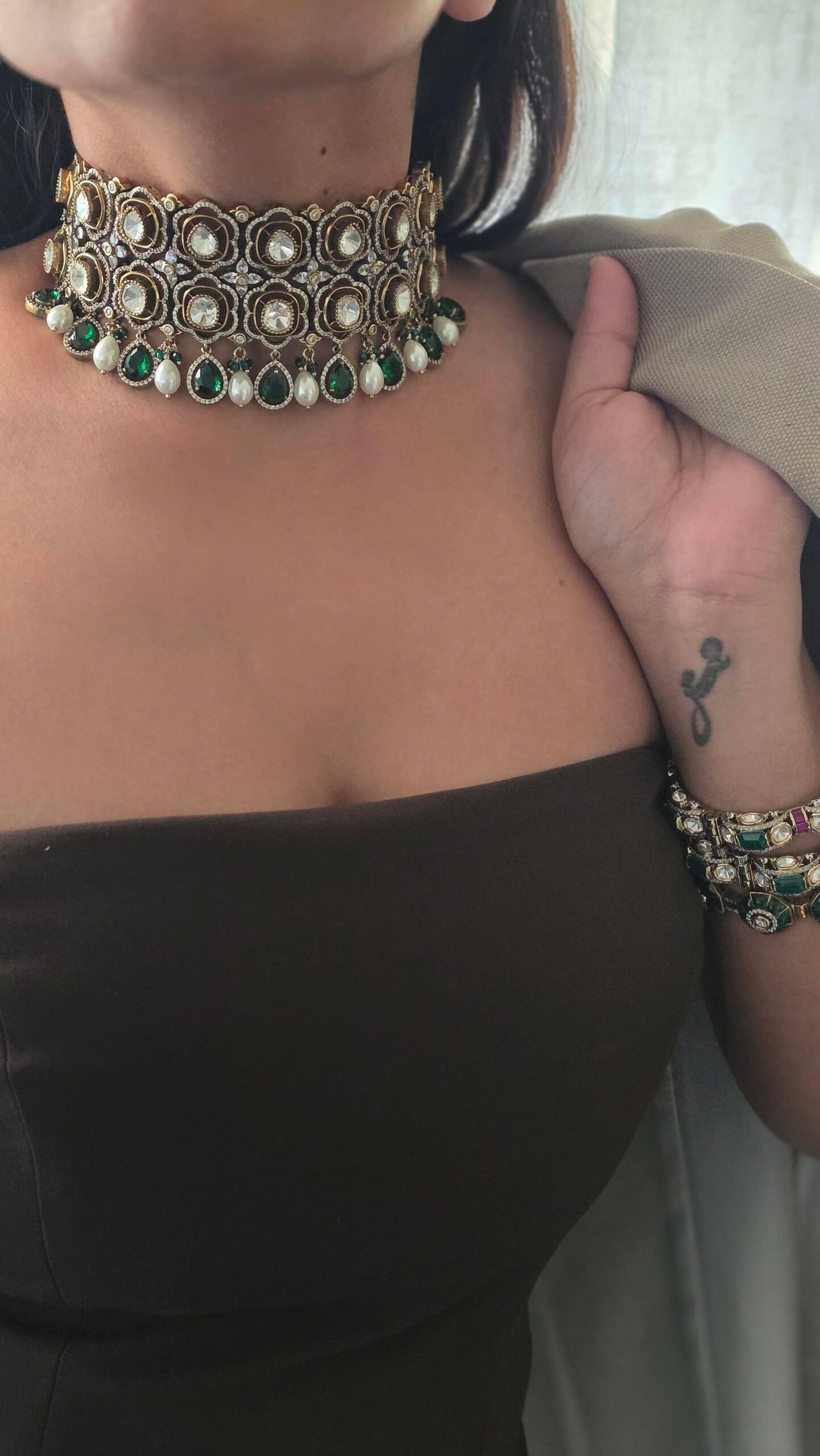 Erika polki choker Thumbnail