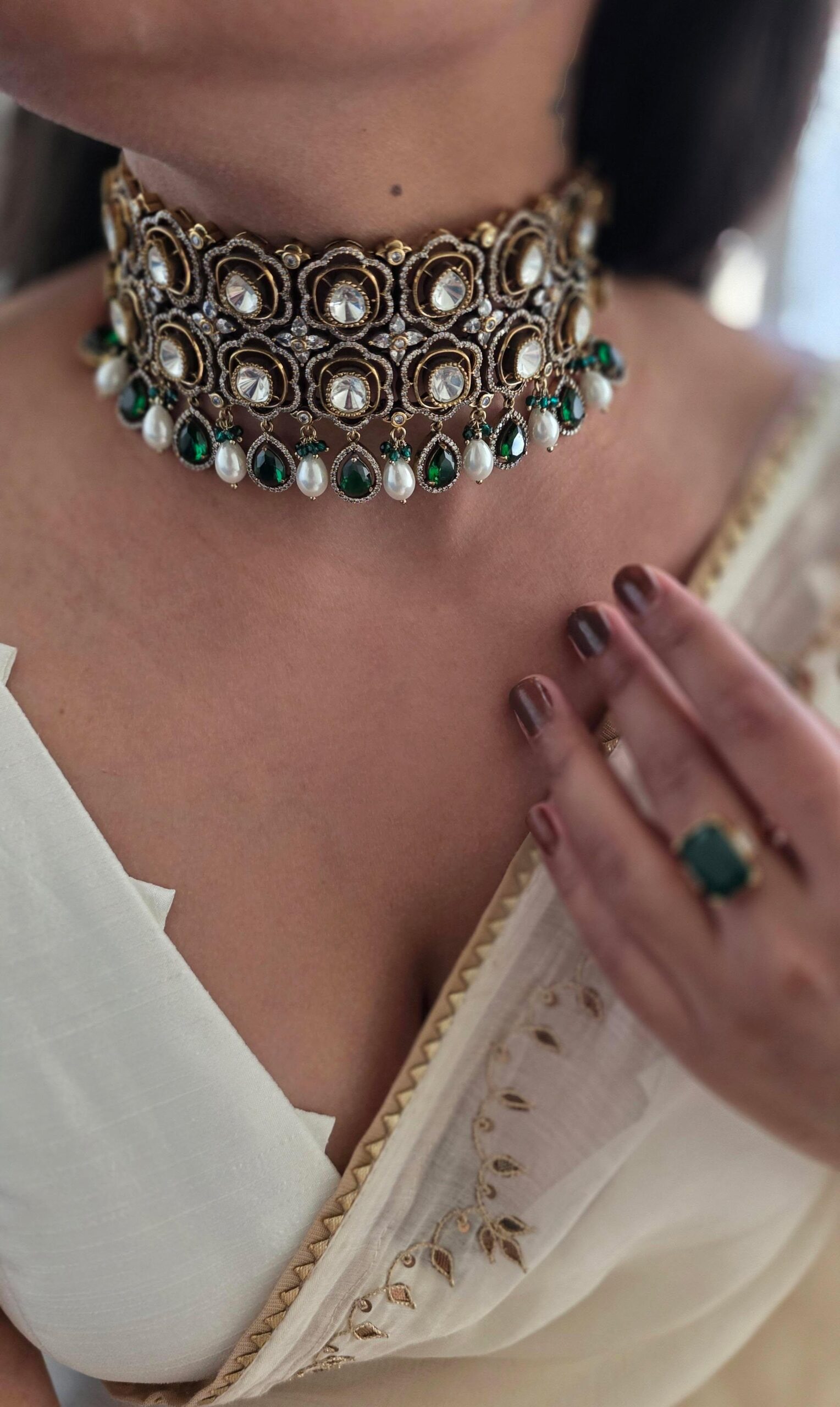 Erika polki choker Thumbnail