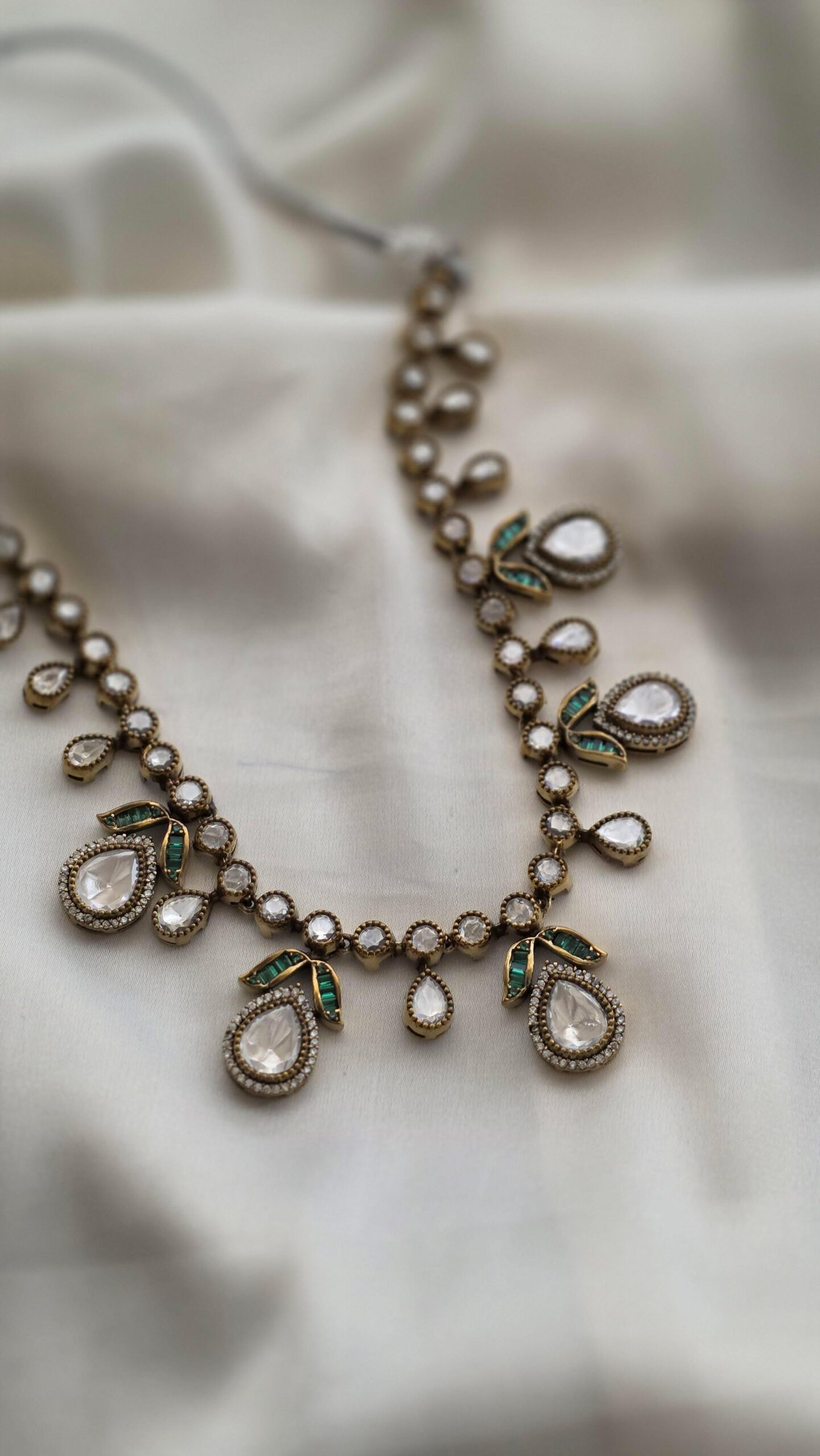 Feera polki necklace Thumbnail