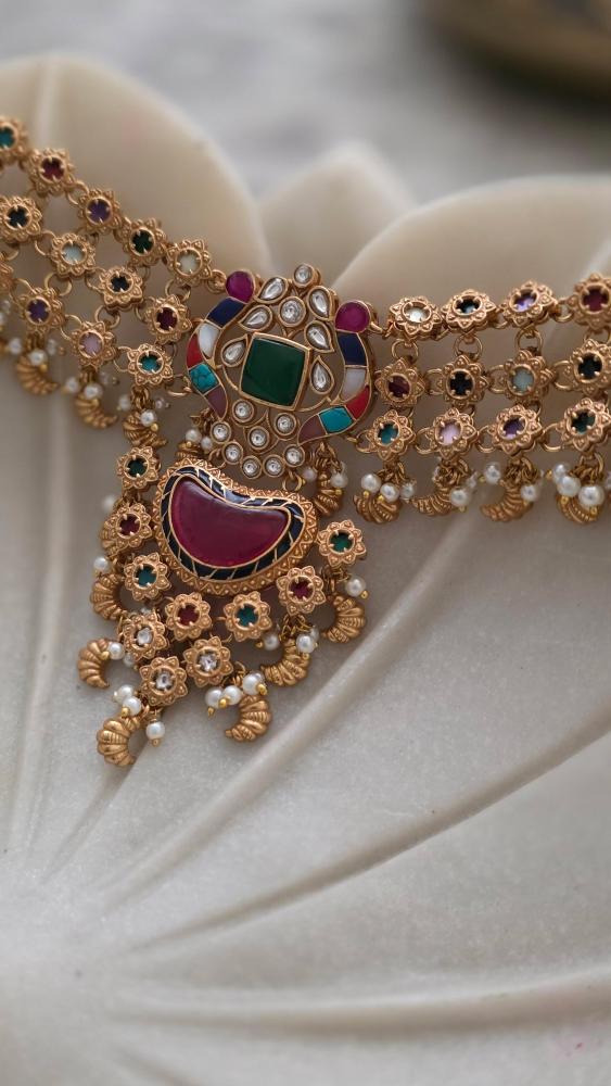 Mukti handcrafted choker Thumbnail