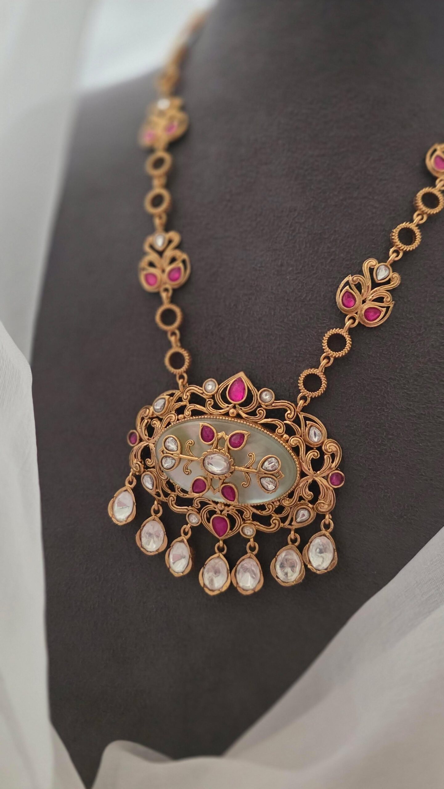 Aisha handcrafted necklace Thumbnail