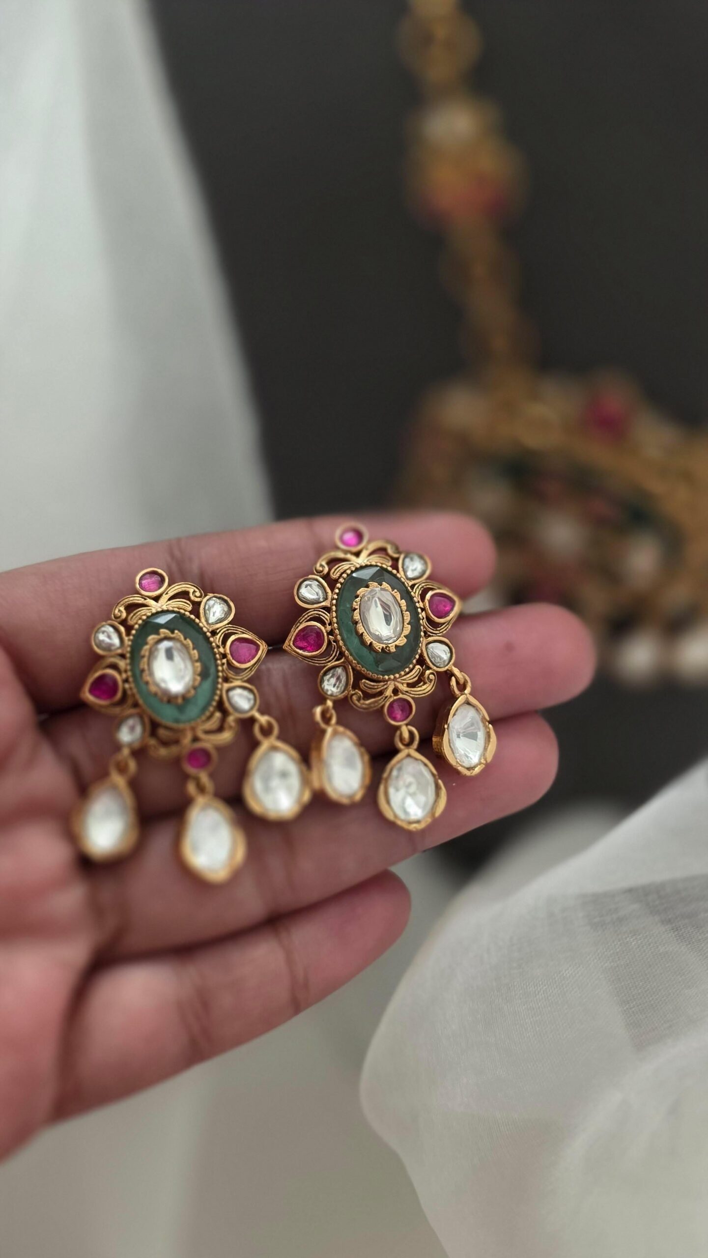 Aisha handcrafted necklace Thumbnail