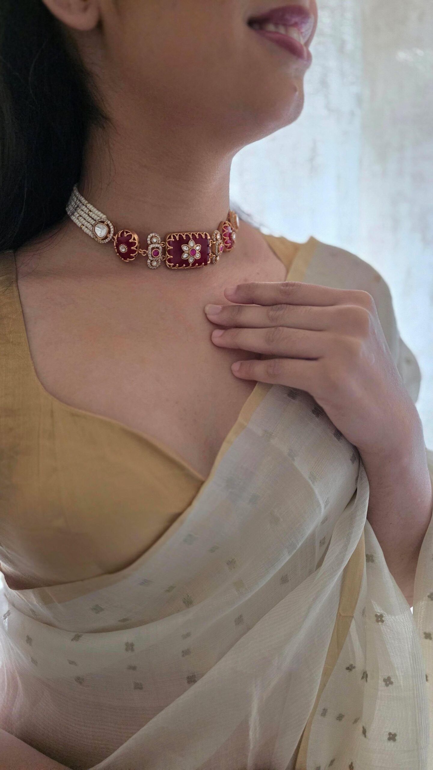 Vaidehi pearl and quartz choker Thumbnail