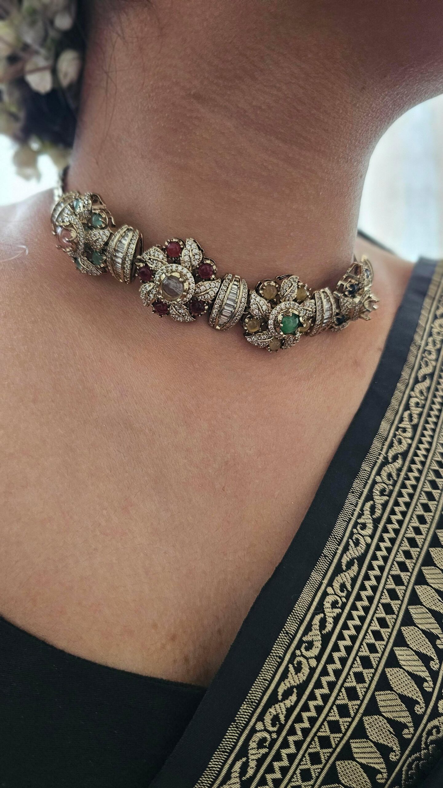 Eesha semi precious stones necklace Thumbnail