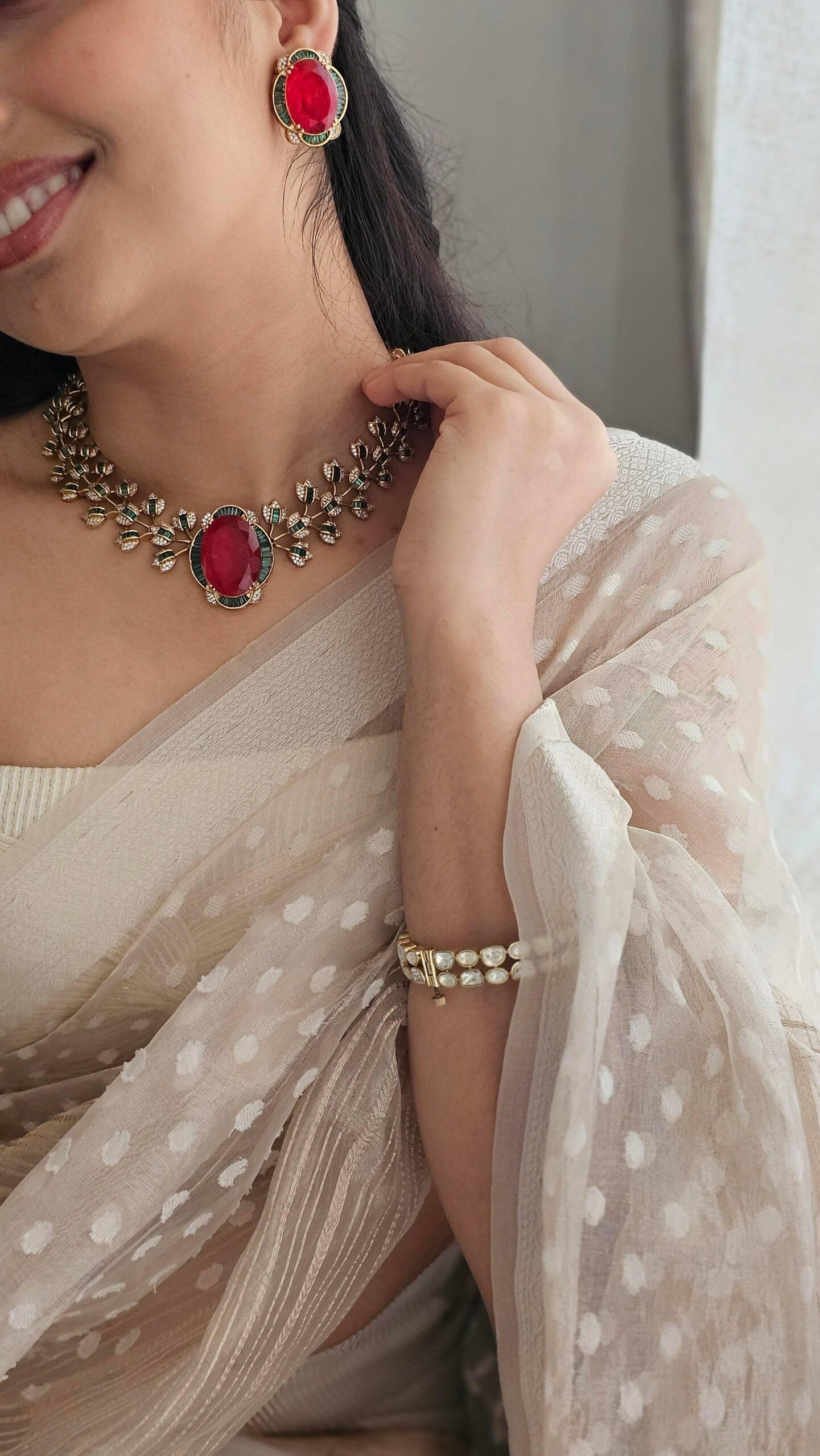 Rossie semi precious quartz necklace Thumbnail