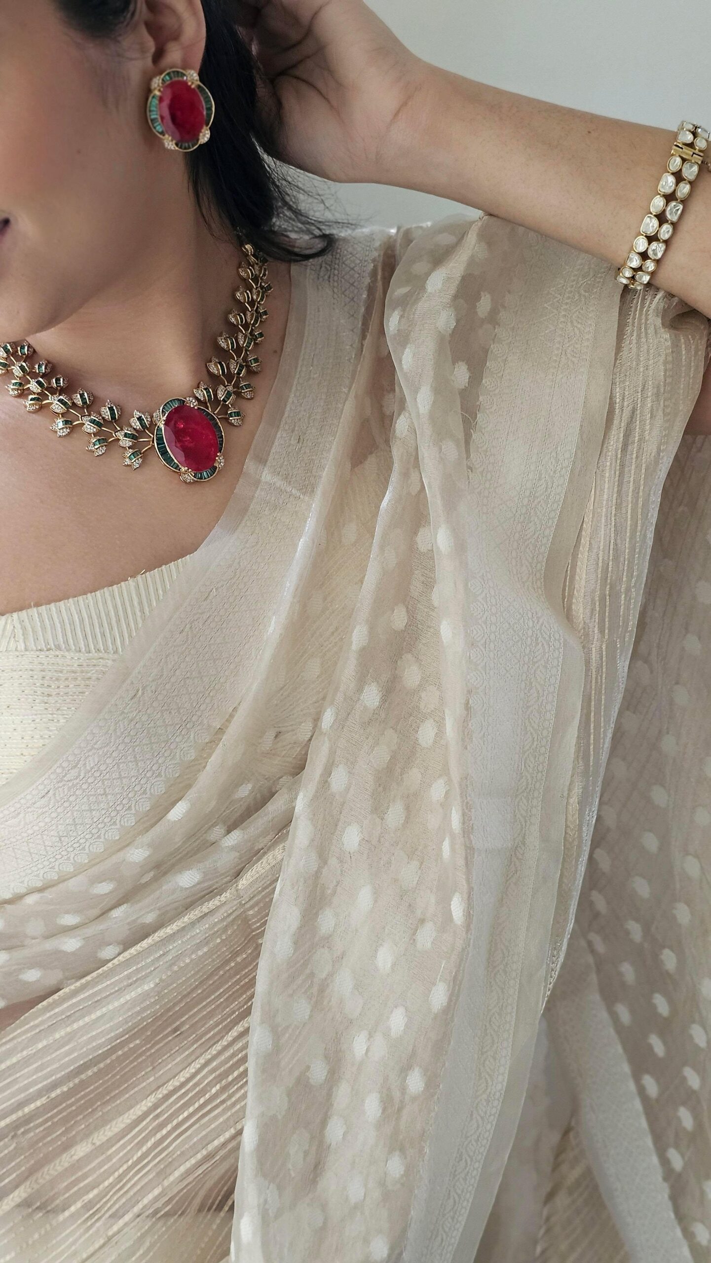 Rossie semi precious quartz necklace Thumbnail