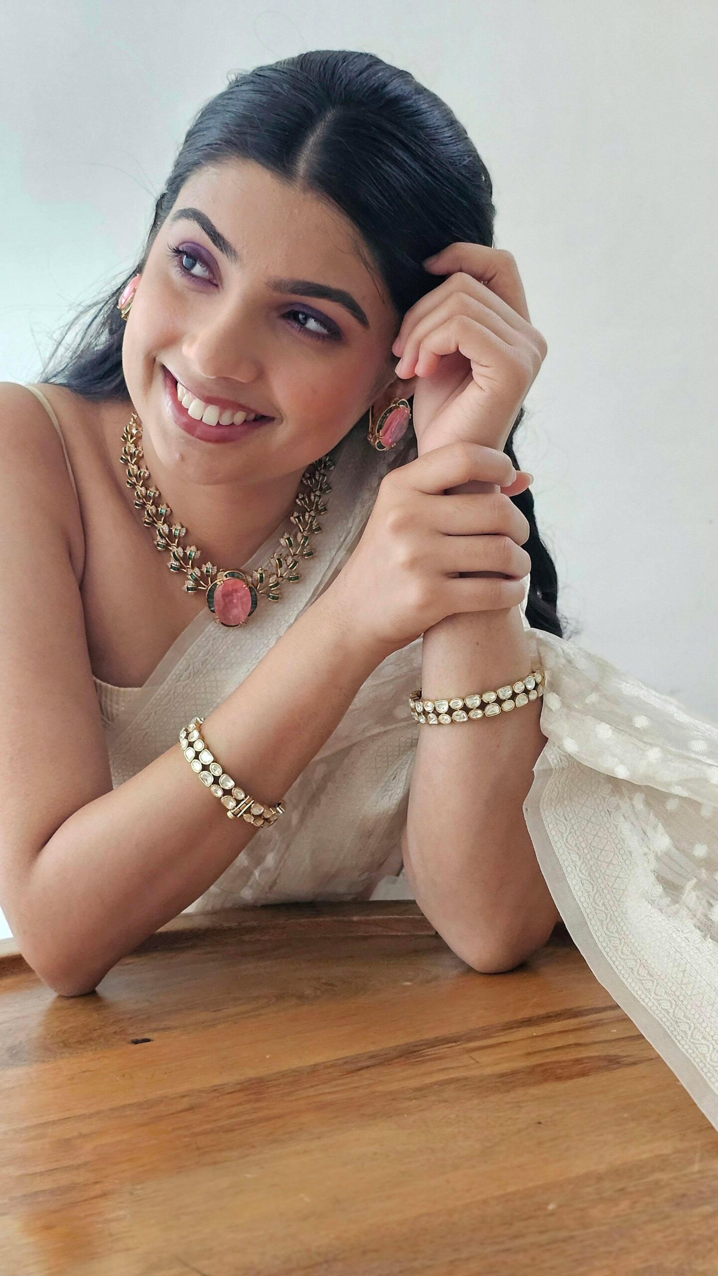 Rossie semi precious quartz necklace Thumbnail