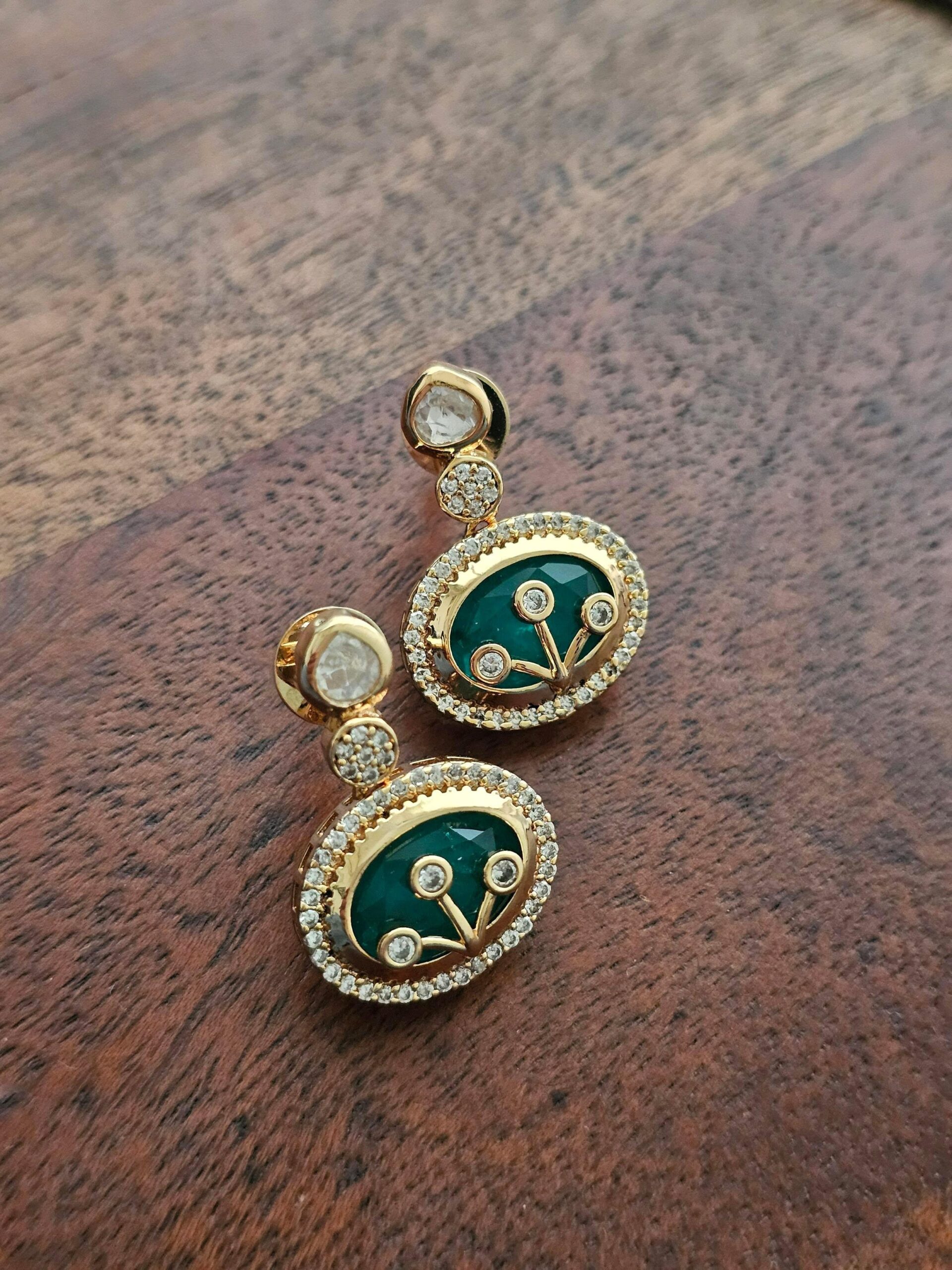 Dhriti delicate necklace Thumbnail