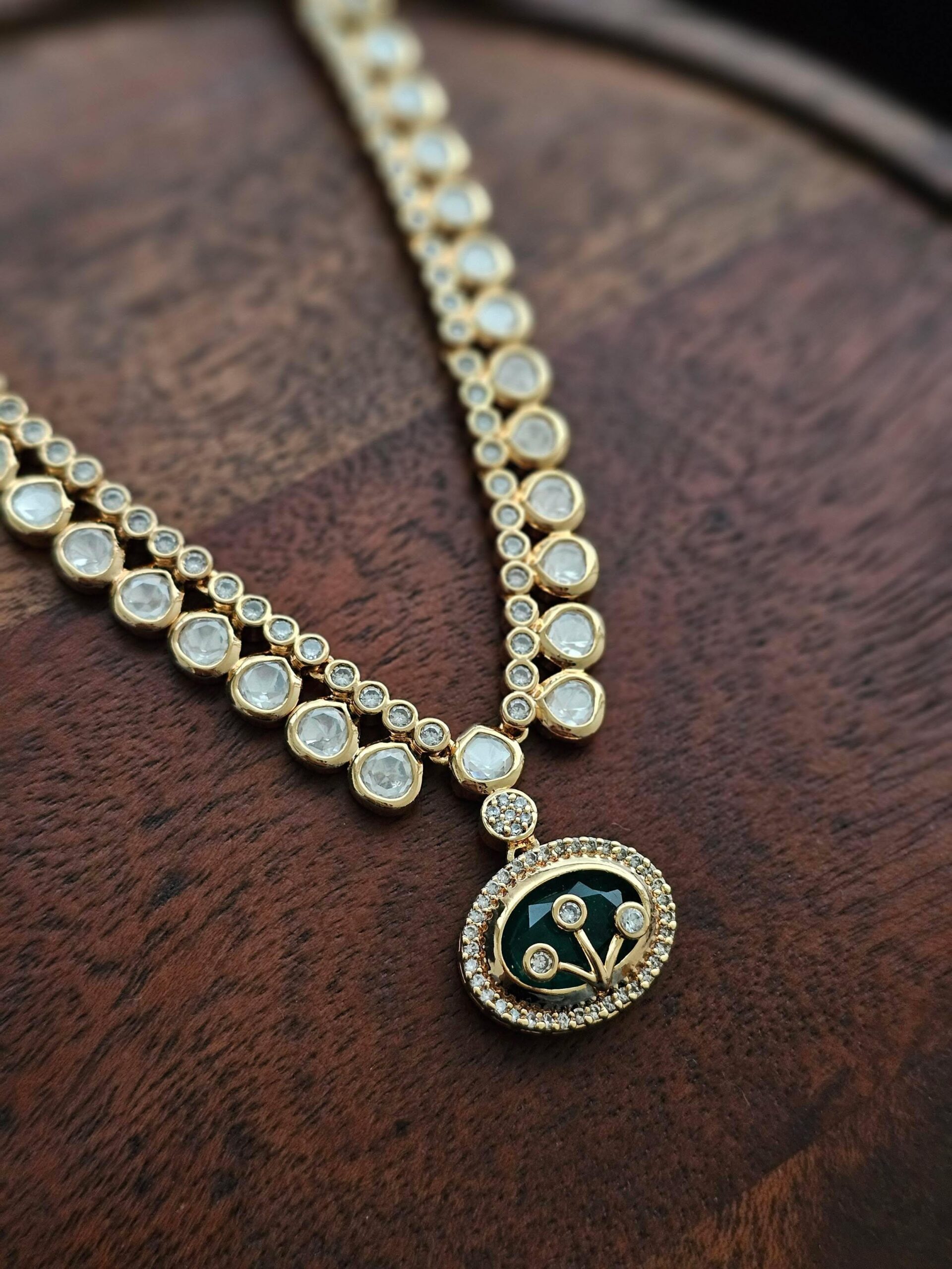 Dhriti delicate necklace Thumbnail