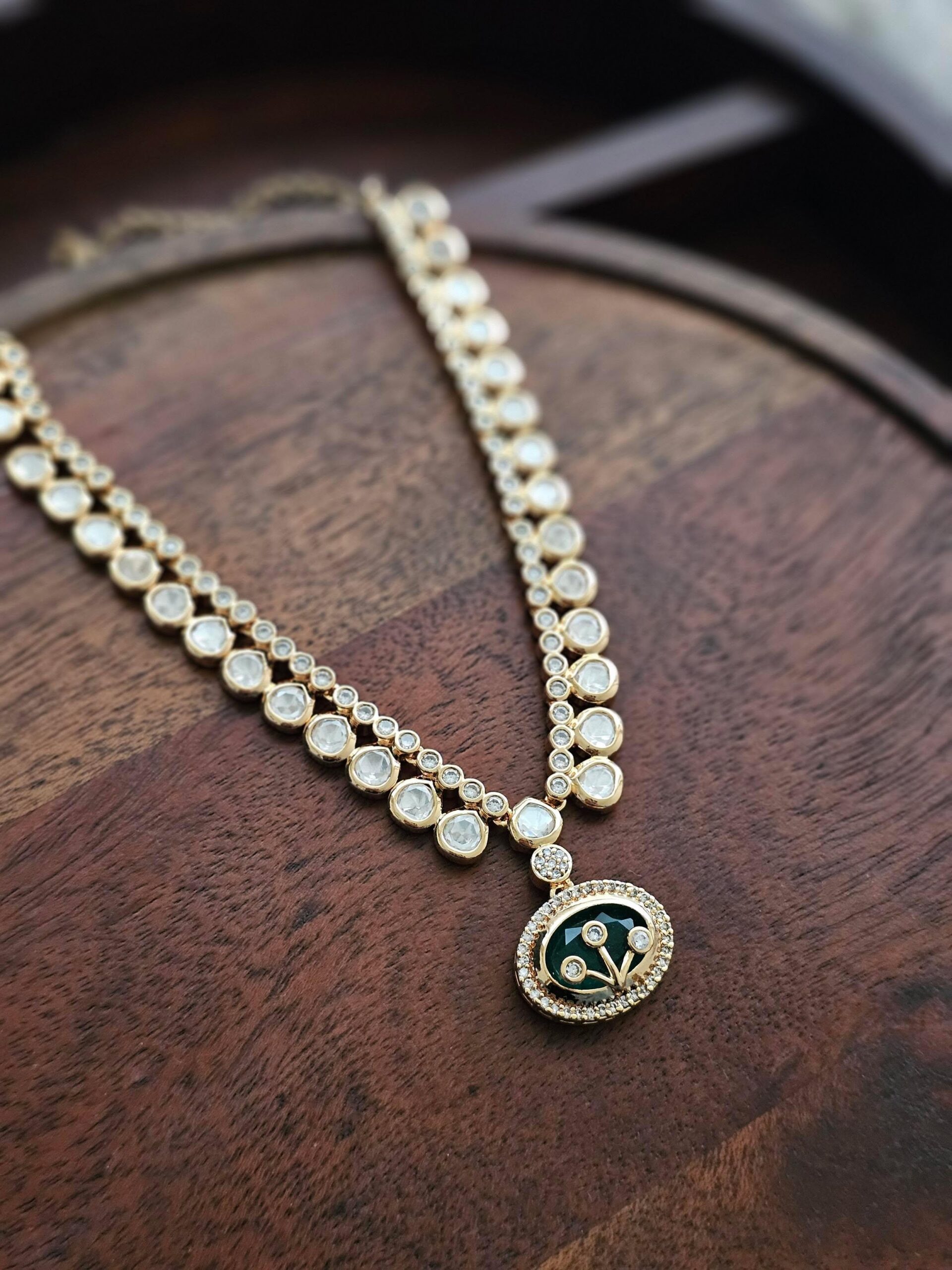 Dhriti delicate necklace Thumbnail