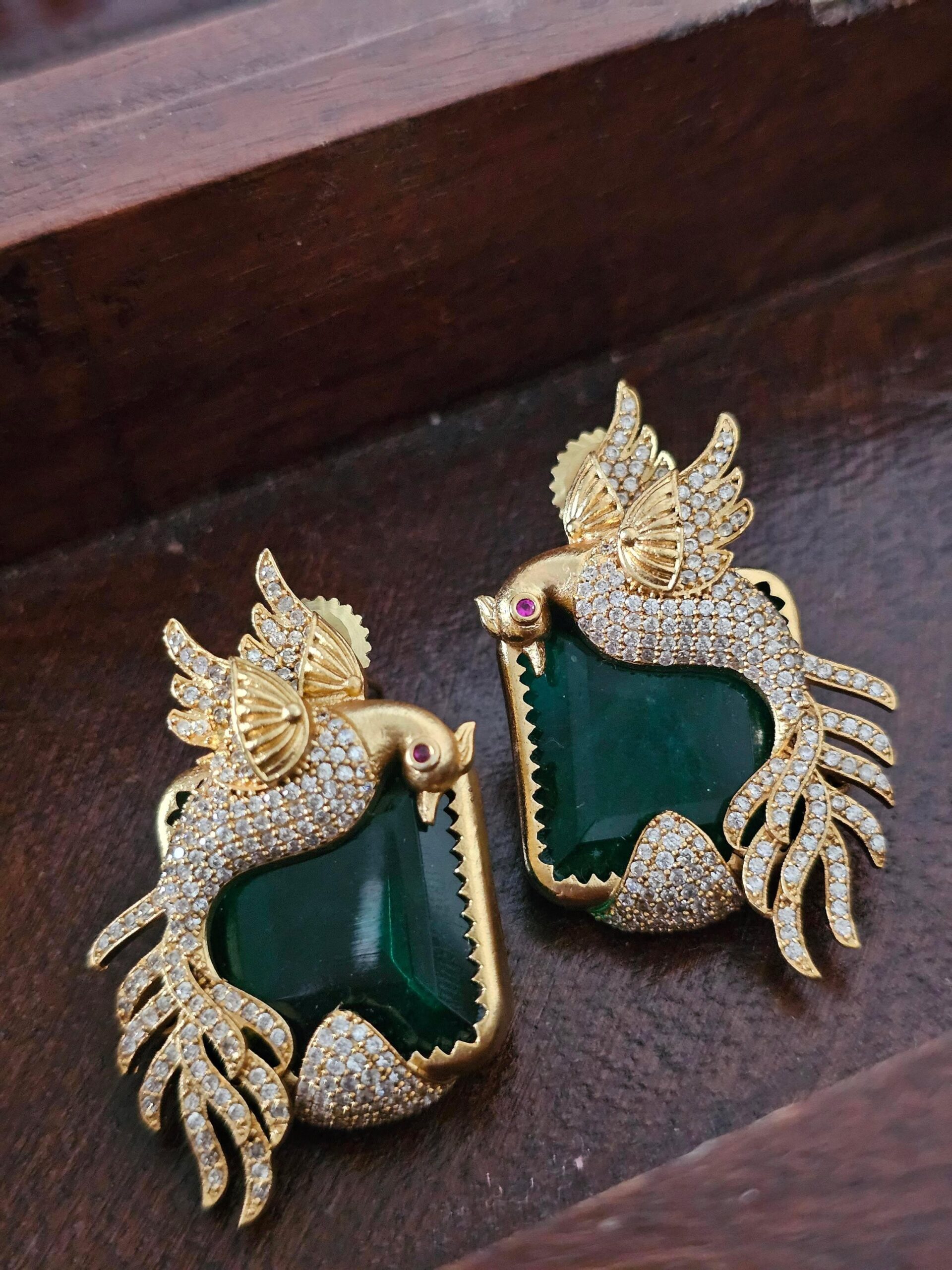 Nash quartz earrings Thumbnail