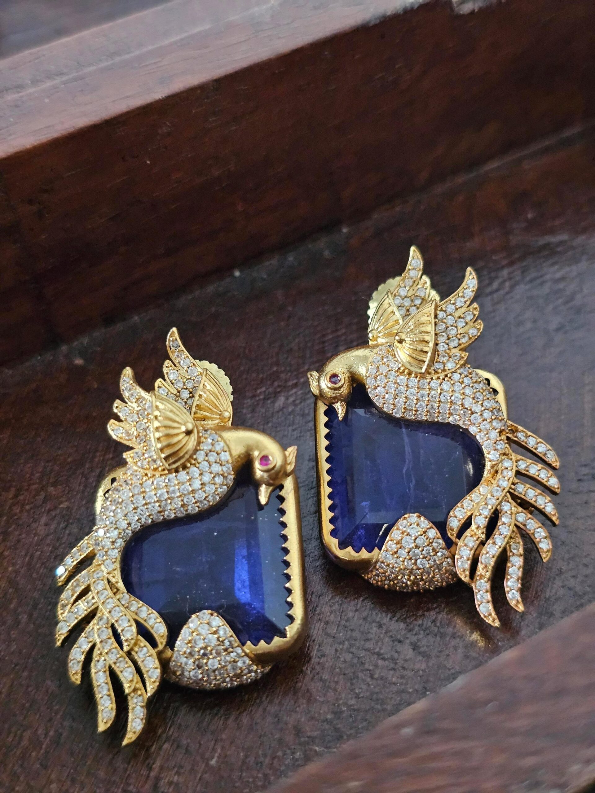 Nash quartz earrings Thumbnail