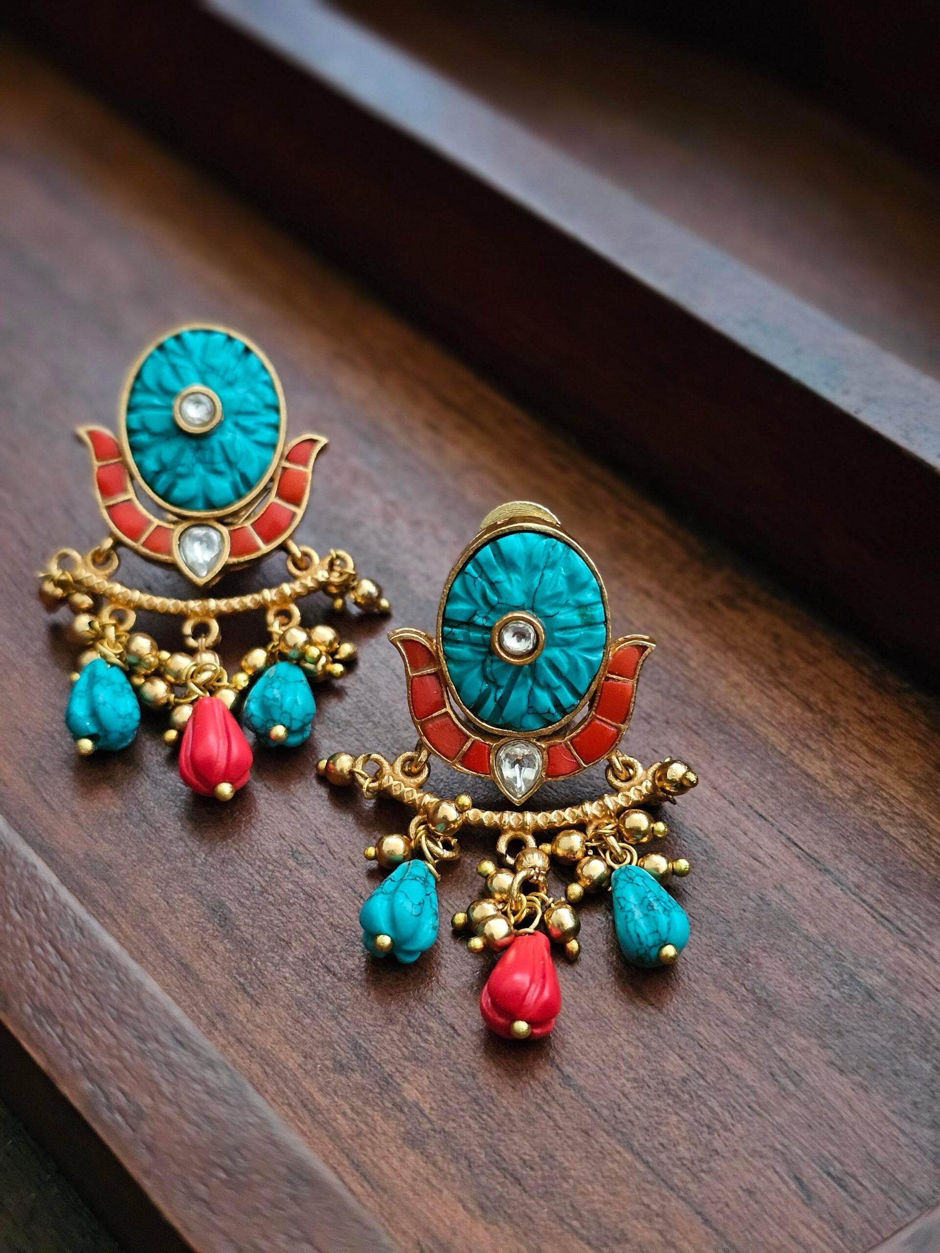 Janvi handcrafted delicate necklace Thumbnail