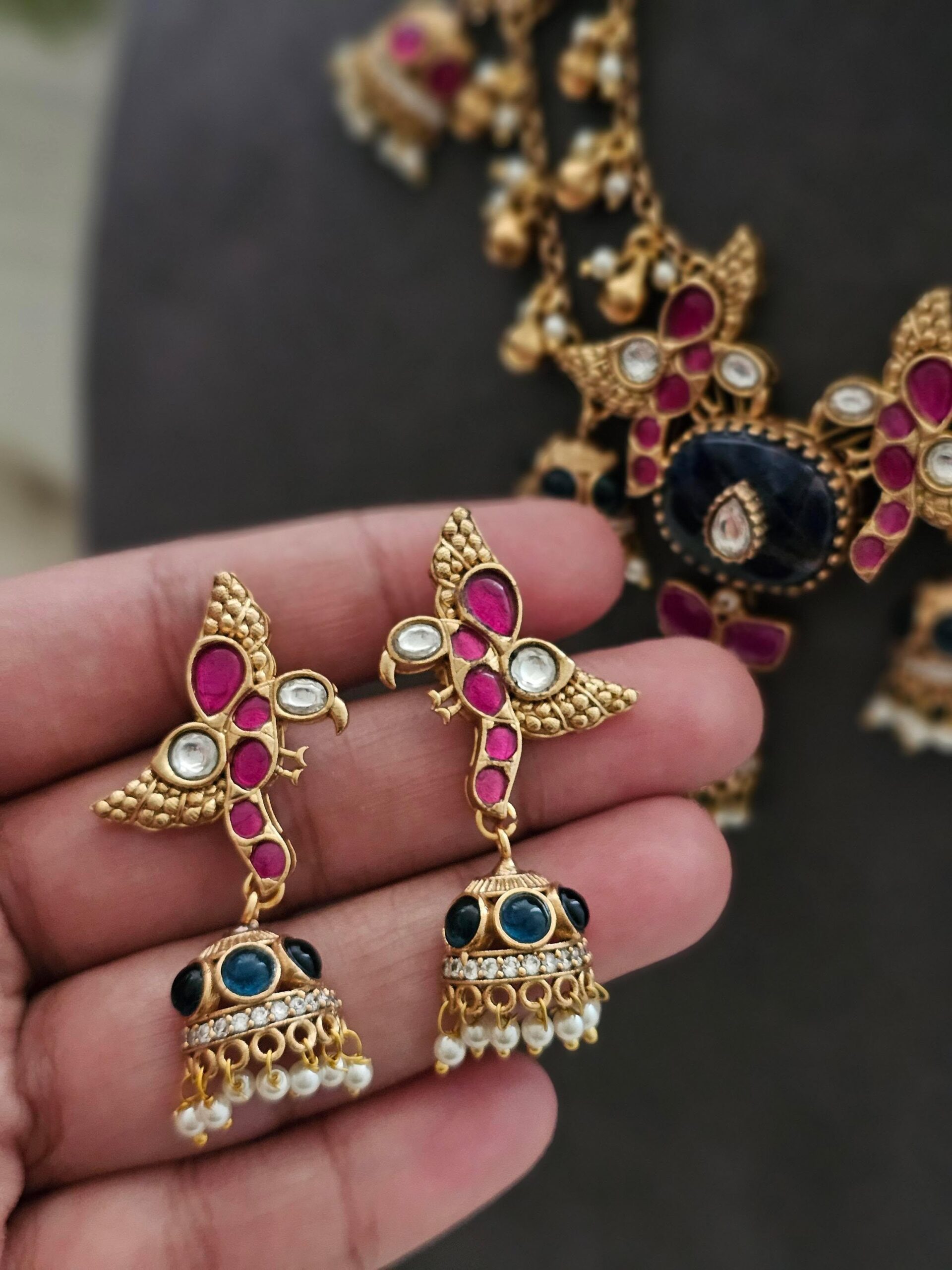 Deetya handcrafted necklace Thumbnail