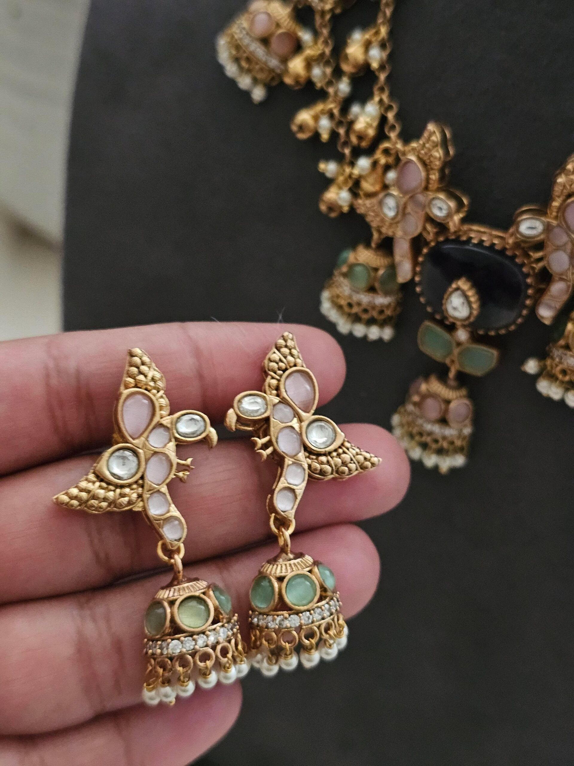 Deetya handcrafted necklace Thumbnail