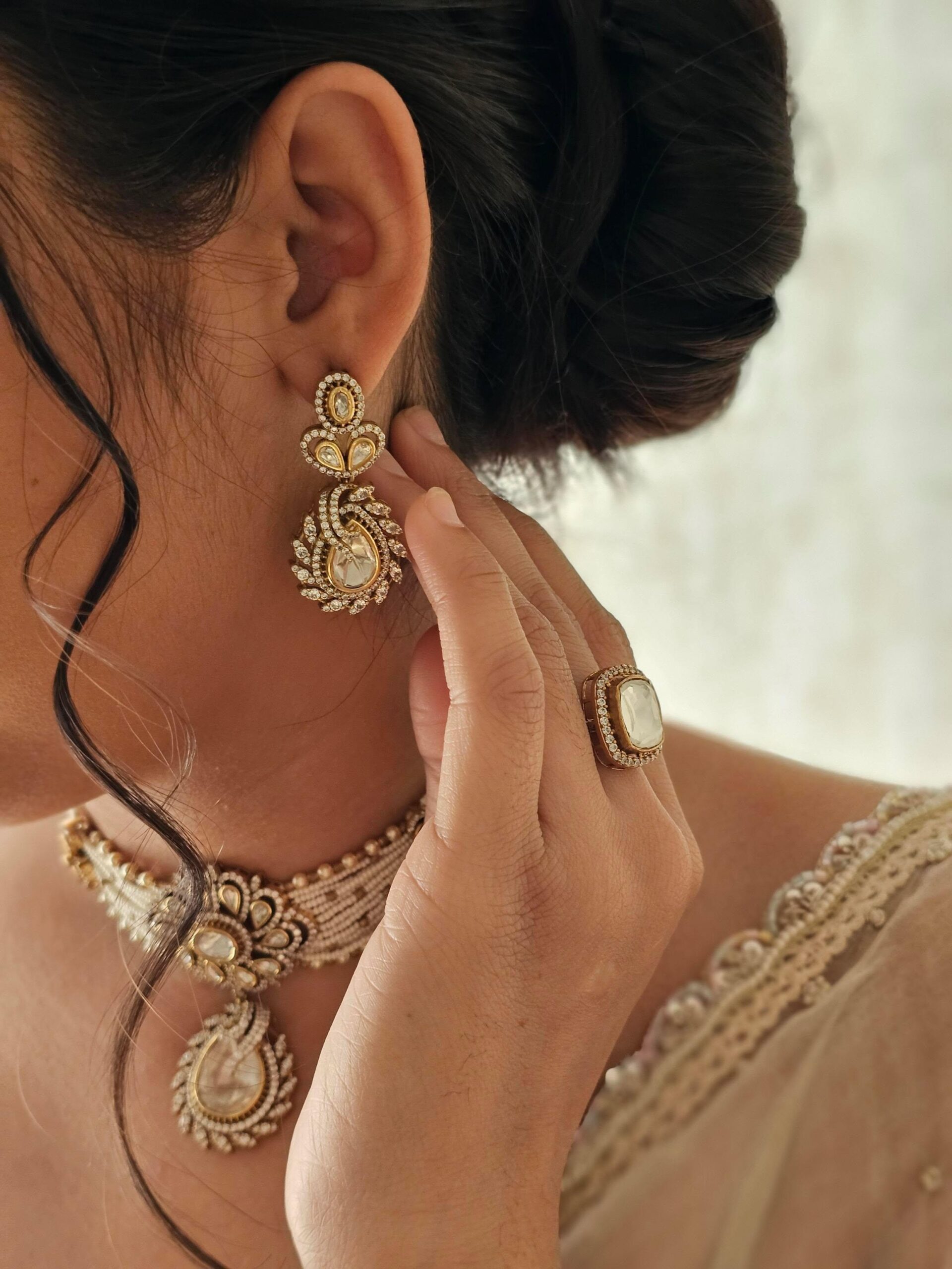 Ila pearl and polki choker Thumbnail