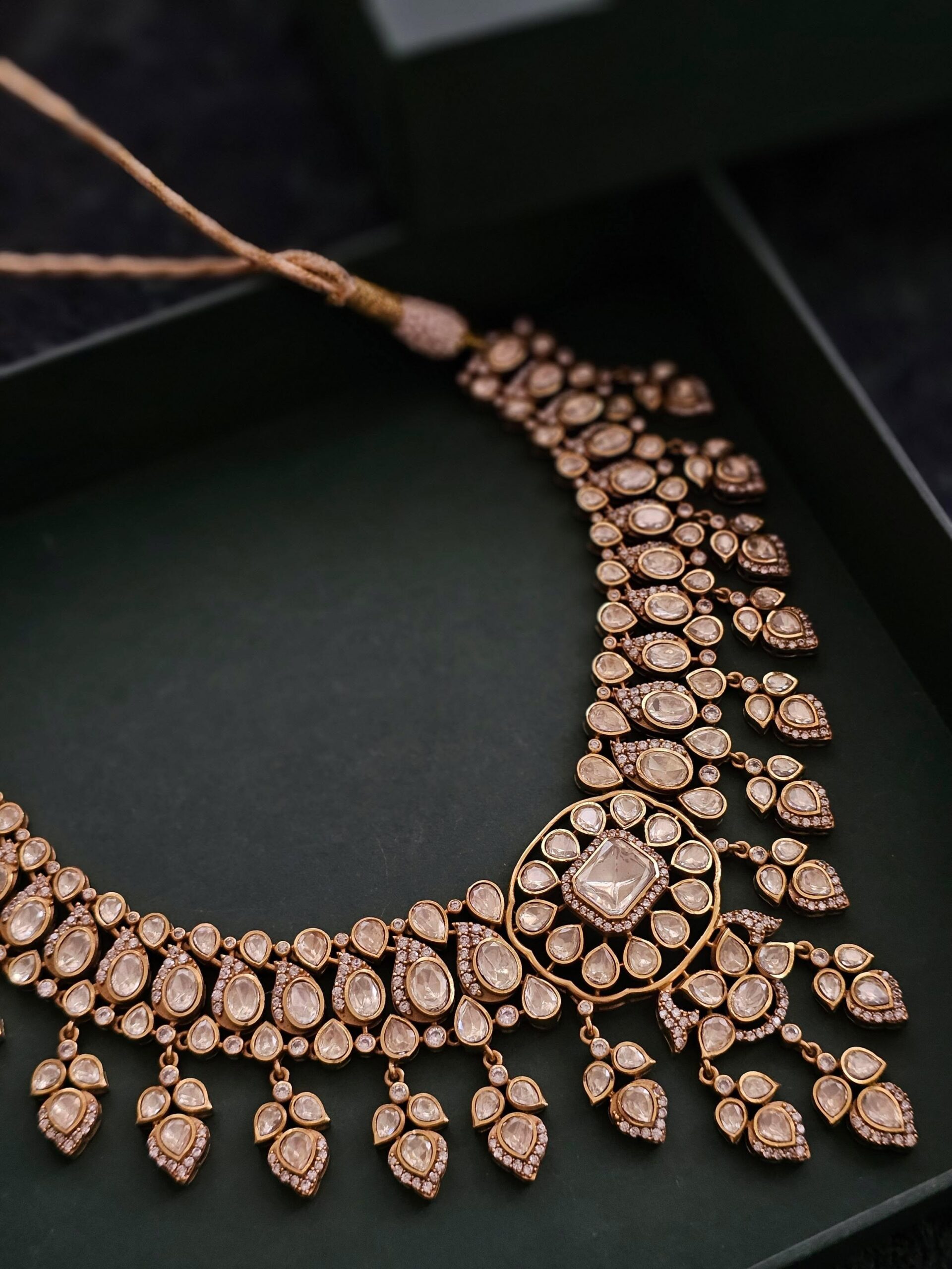 Naisha polki necklace Thumbnail