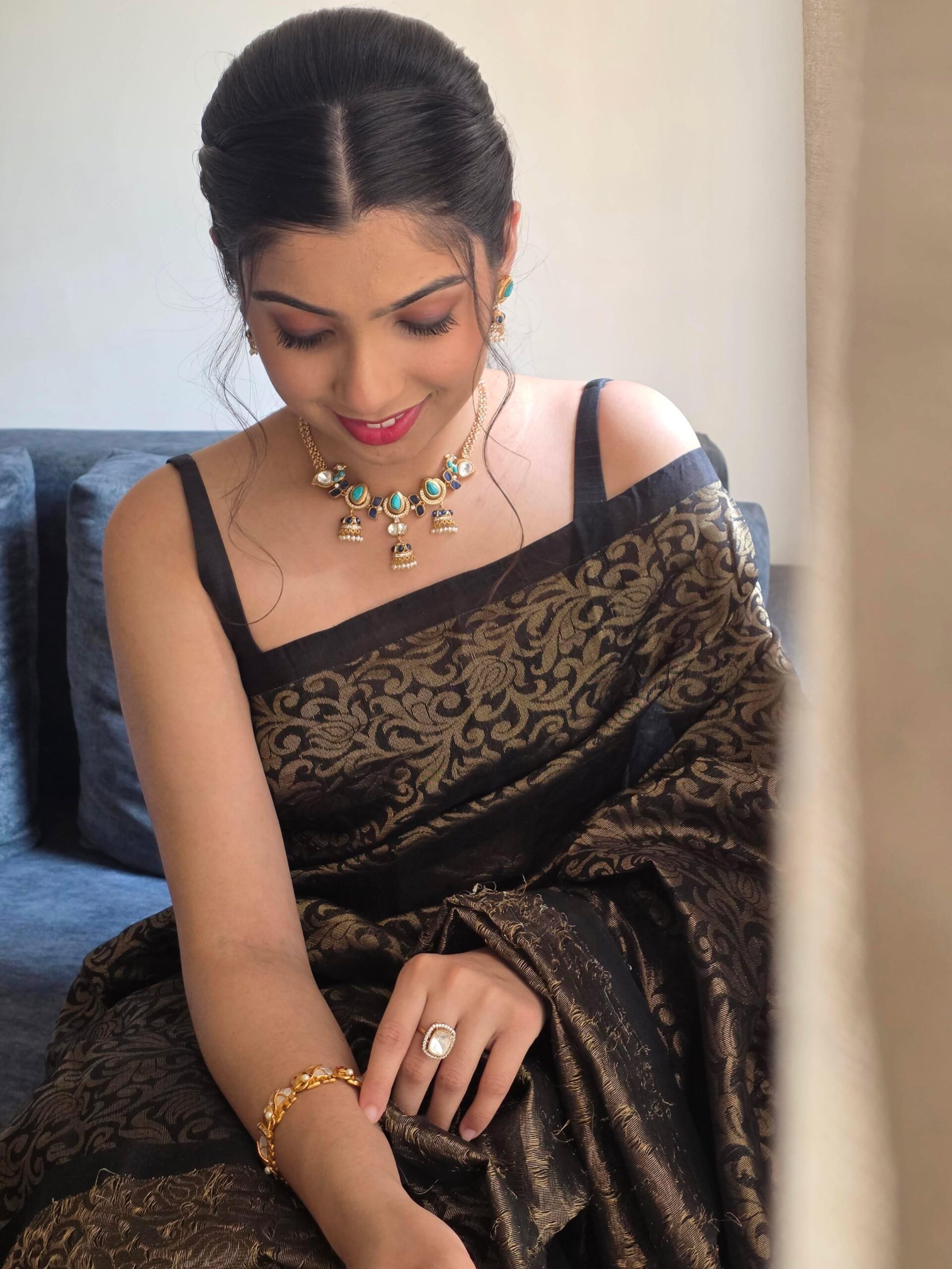 Fara handcrafted necklace Thumbnail