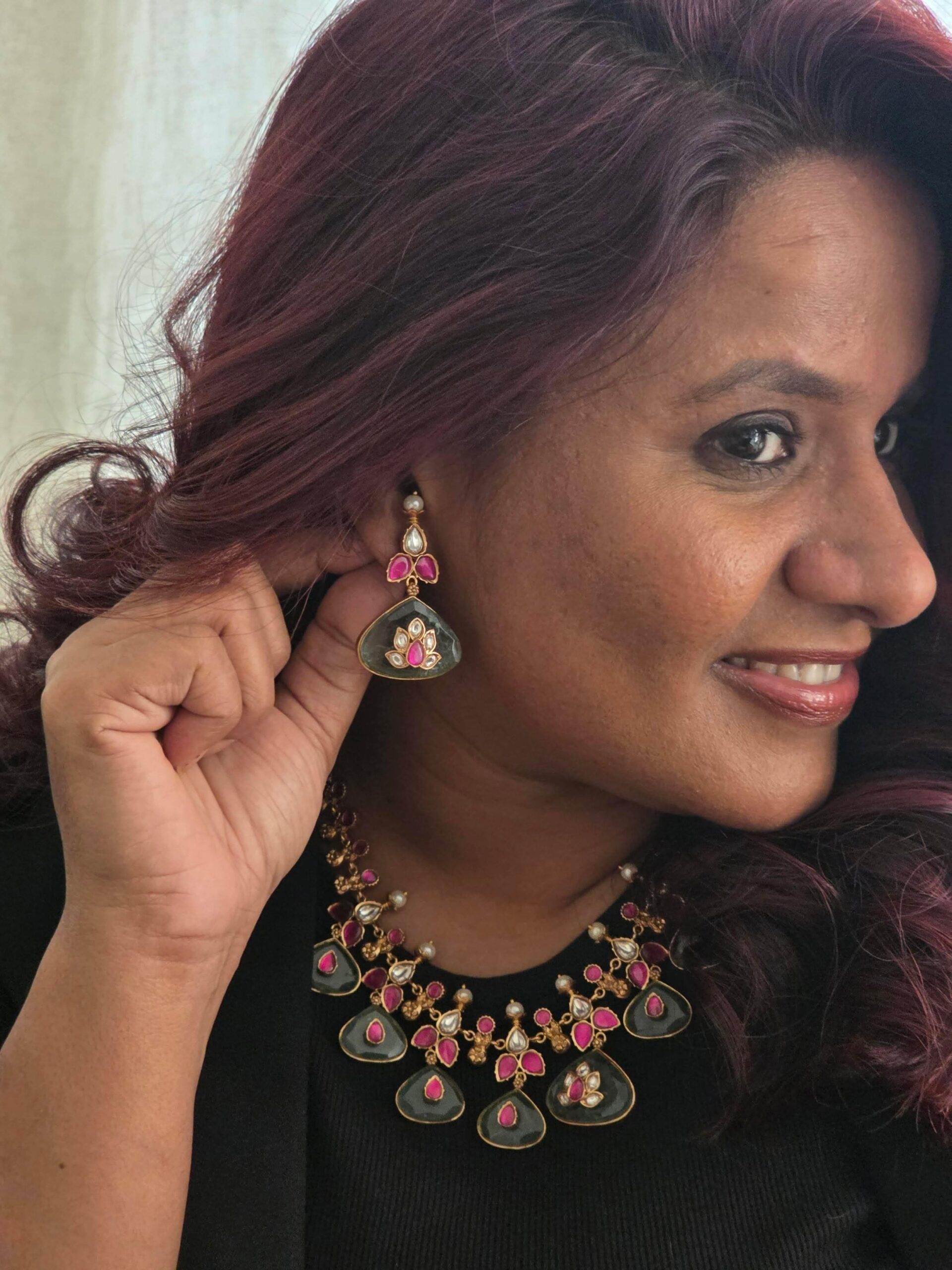 Kai handcrafted quartz necklace Thumbnail