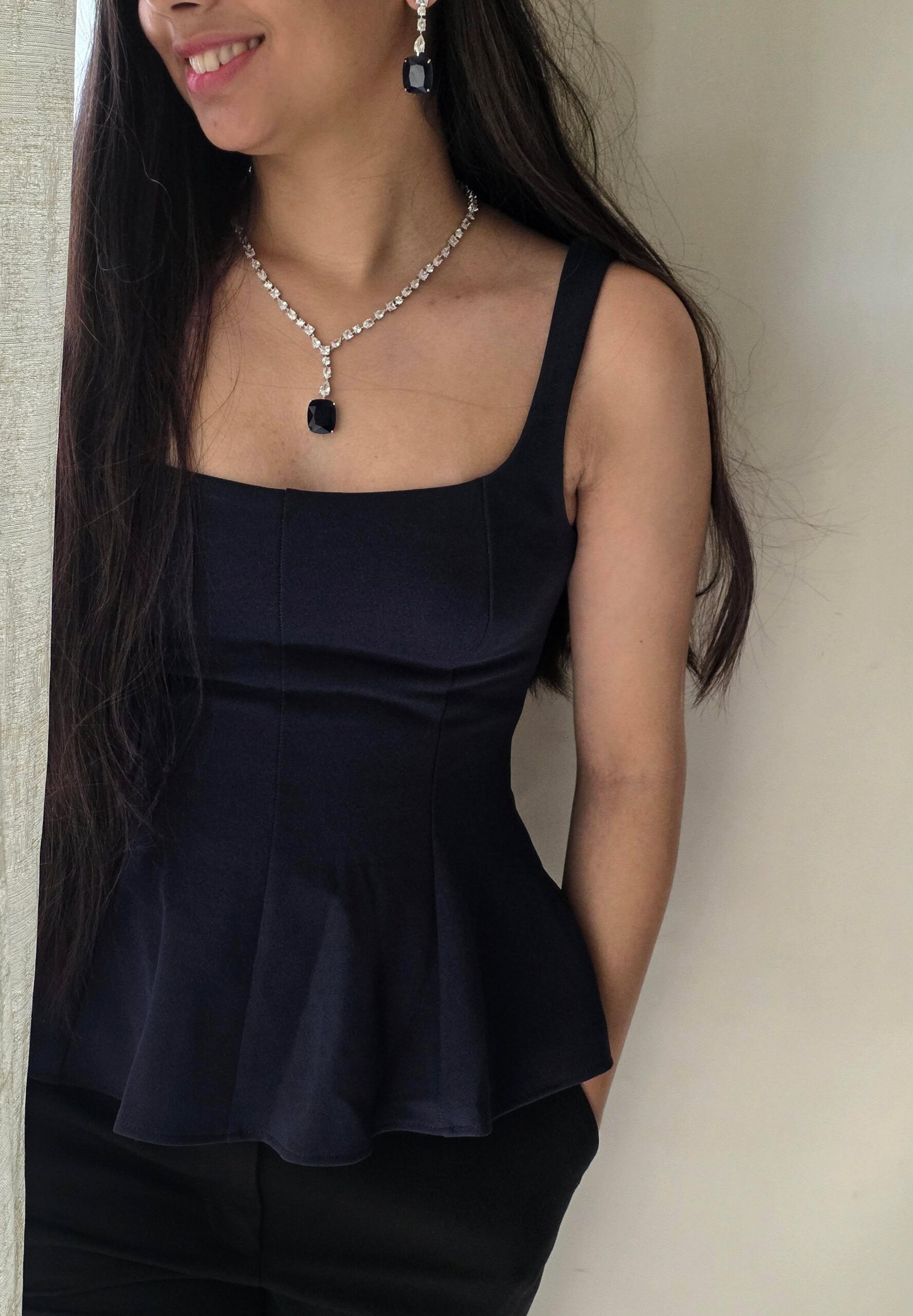 Mehr delicate quartz necklace Thumbnail