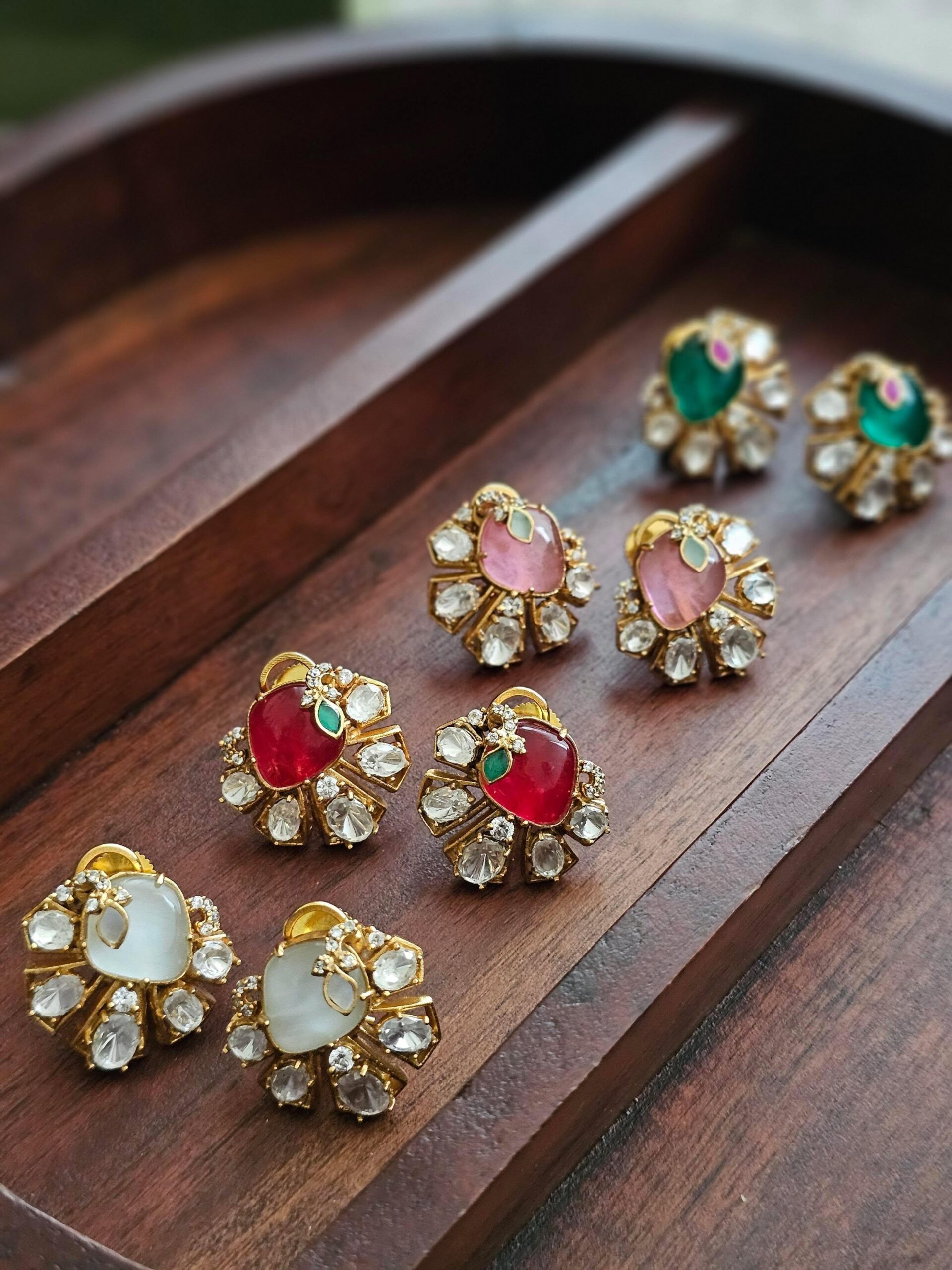 Hania quartz and polki studs Thumbnail